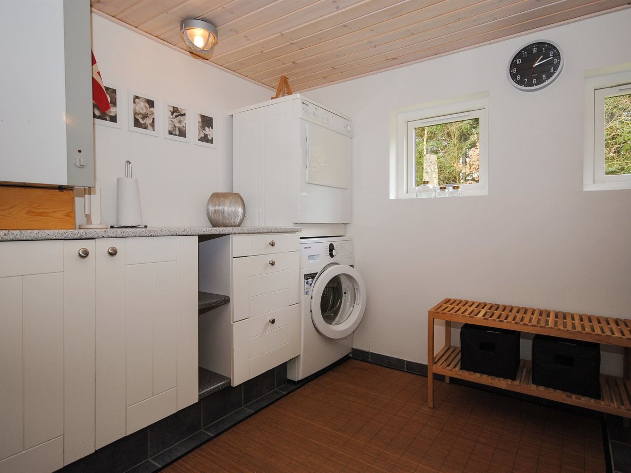 "Oberon" - 3km from the sea-Inside
