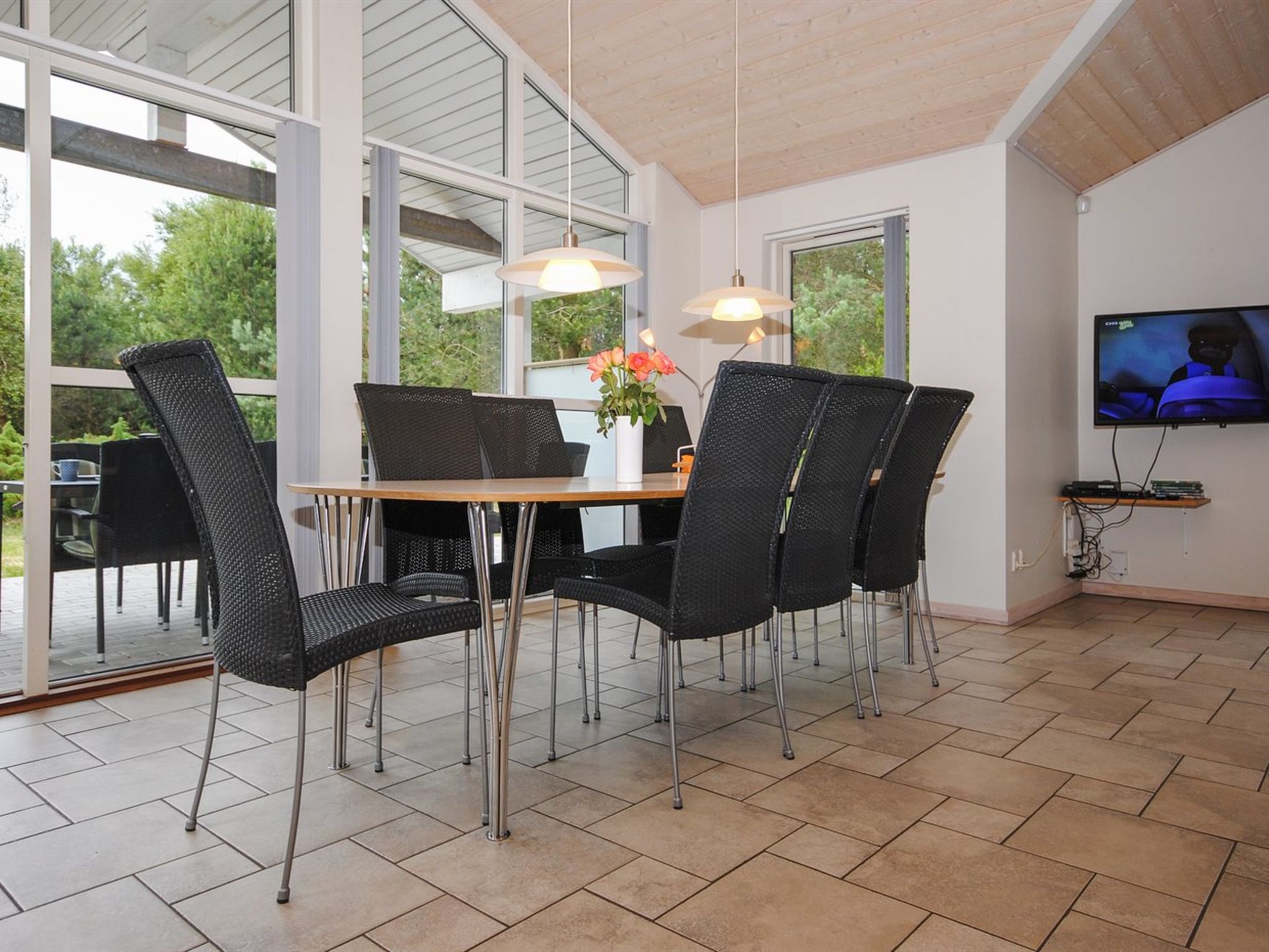 "Tamika" - 950m from the sea - Binnen