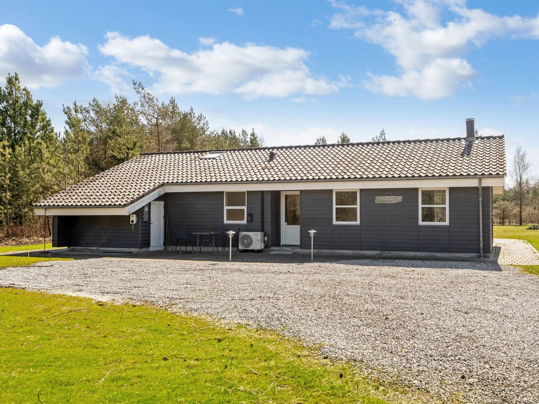 "Tamika" - 950m from the sea - Buiten