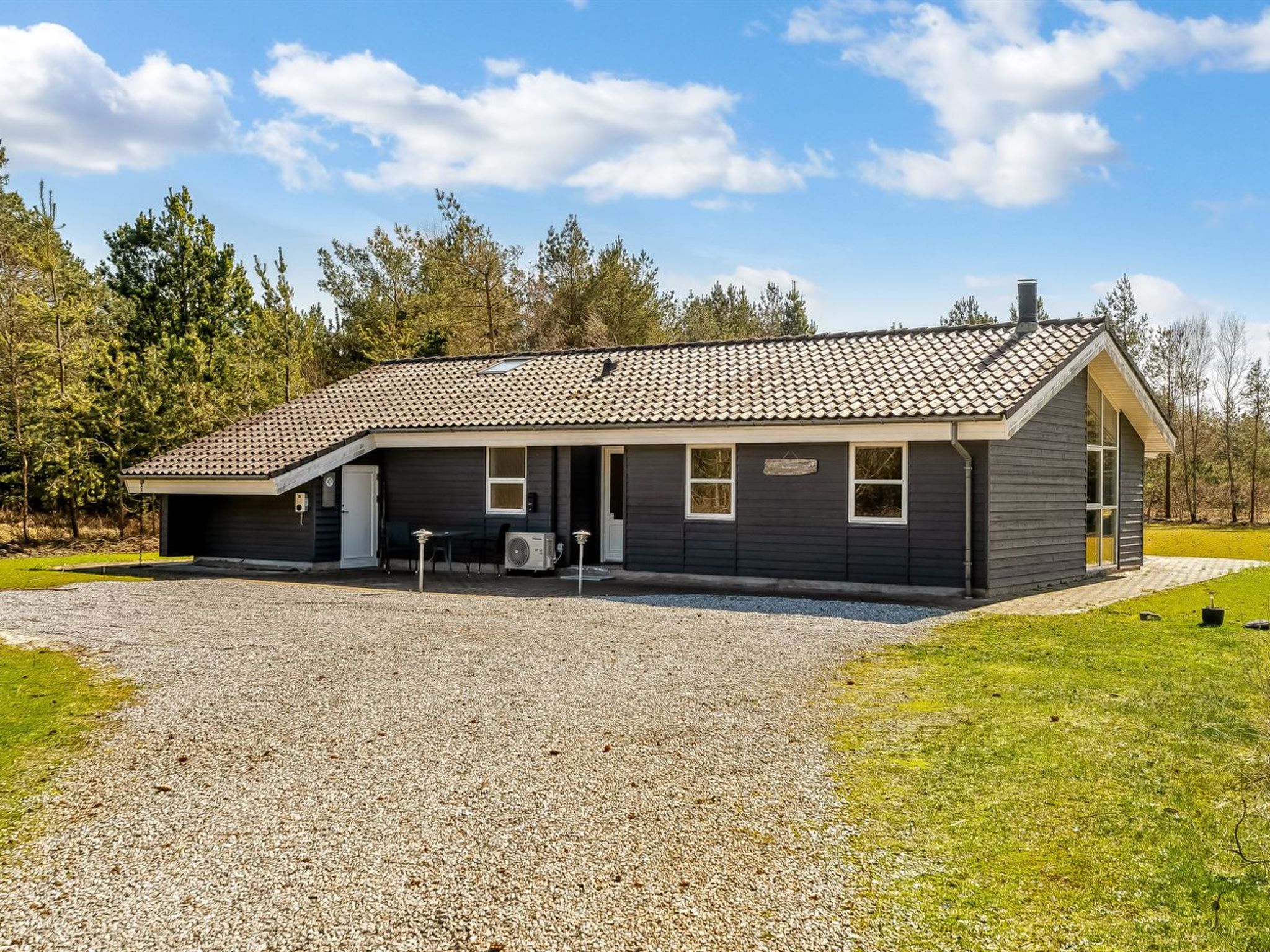 "Tamika" - 950m from the sea - Buiten