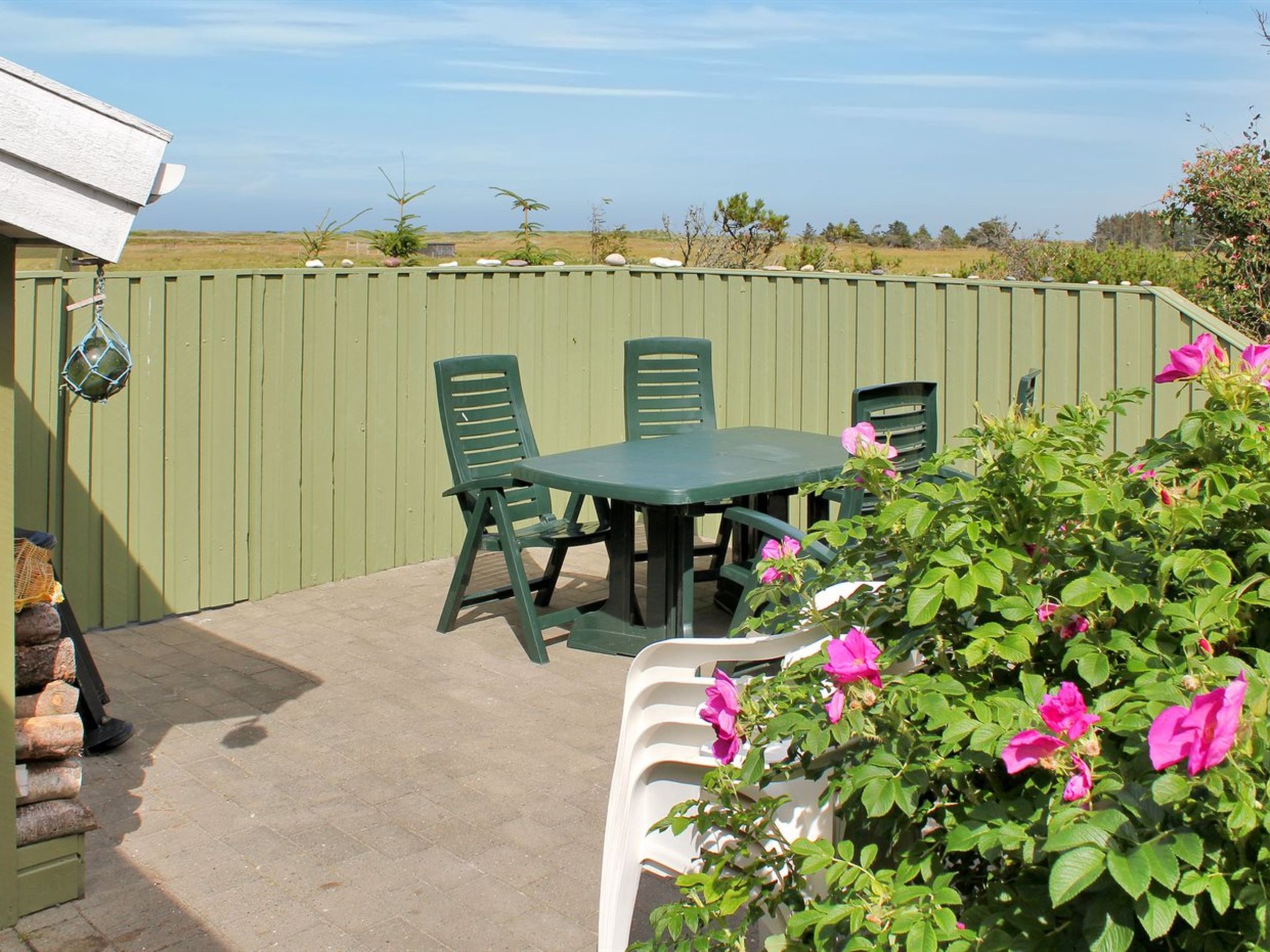 "Annick" - 300m from the sea - Buiten