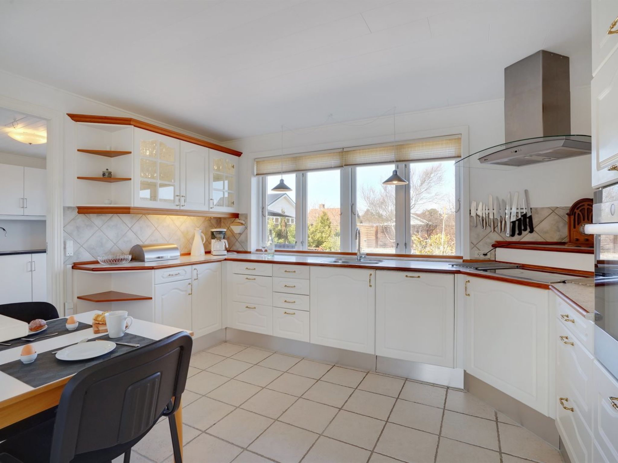 "Bitta" - 500m from the sea - Binnen