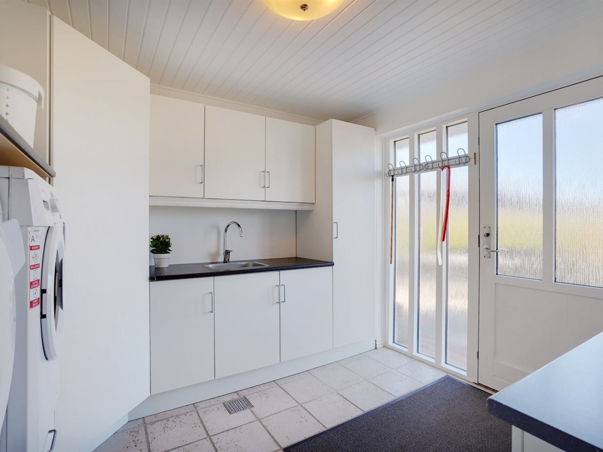 "Bitta" - 500m from the sea - Binnen