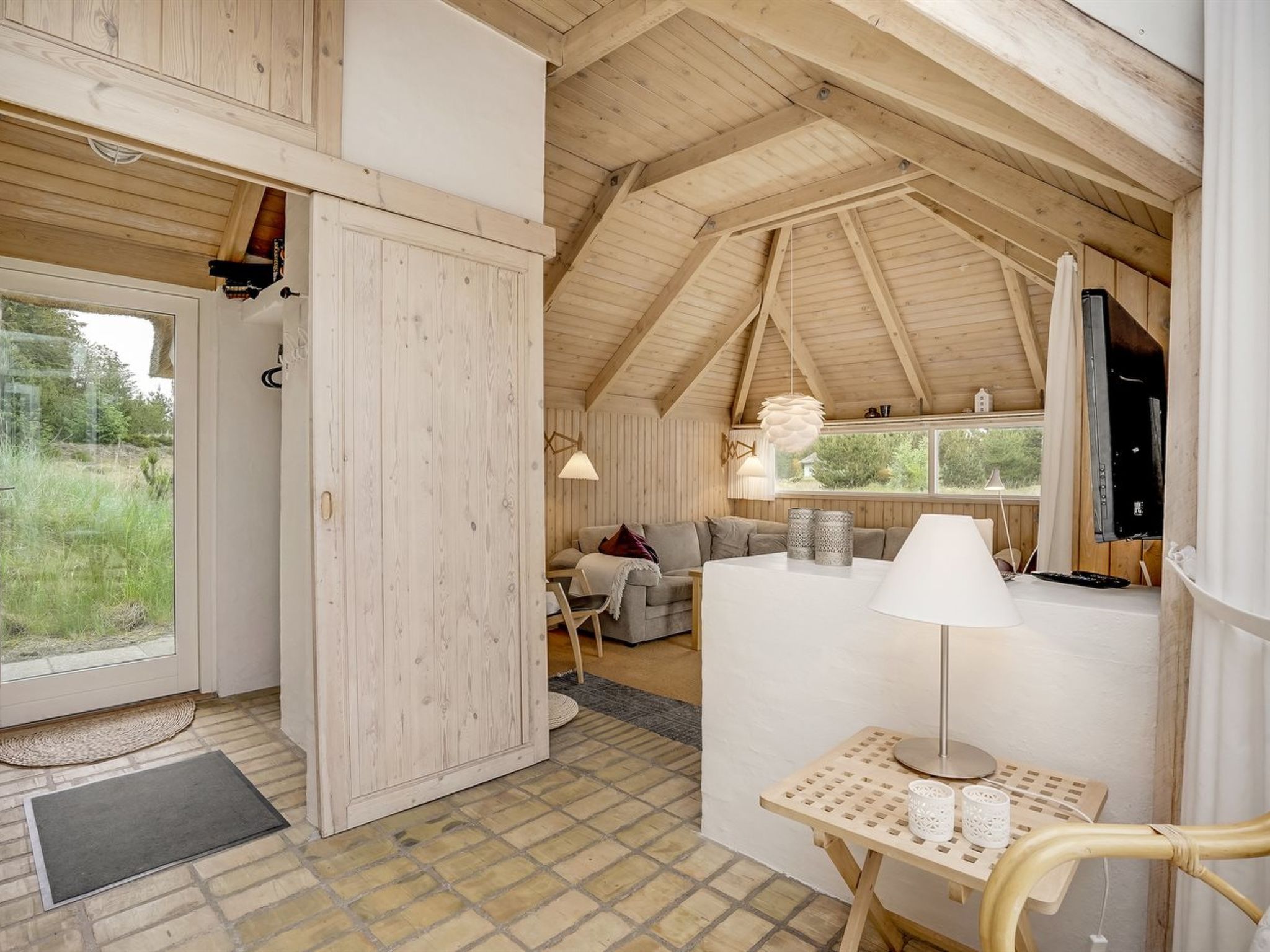 "Gunnie" - 1.1km from the sea - Binnen