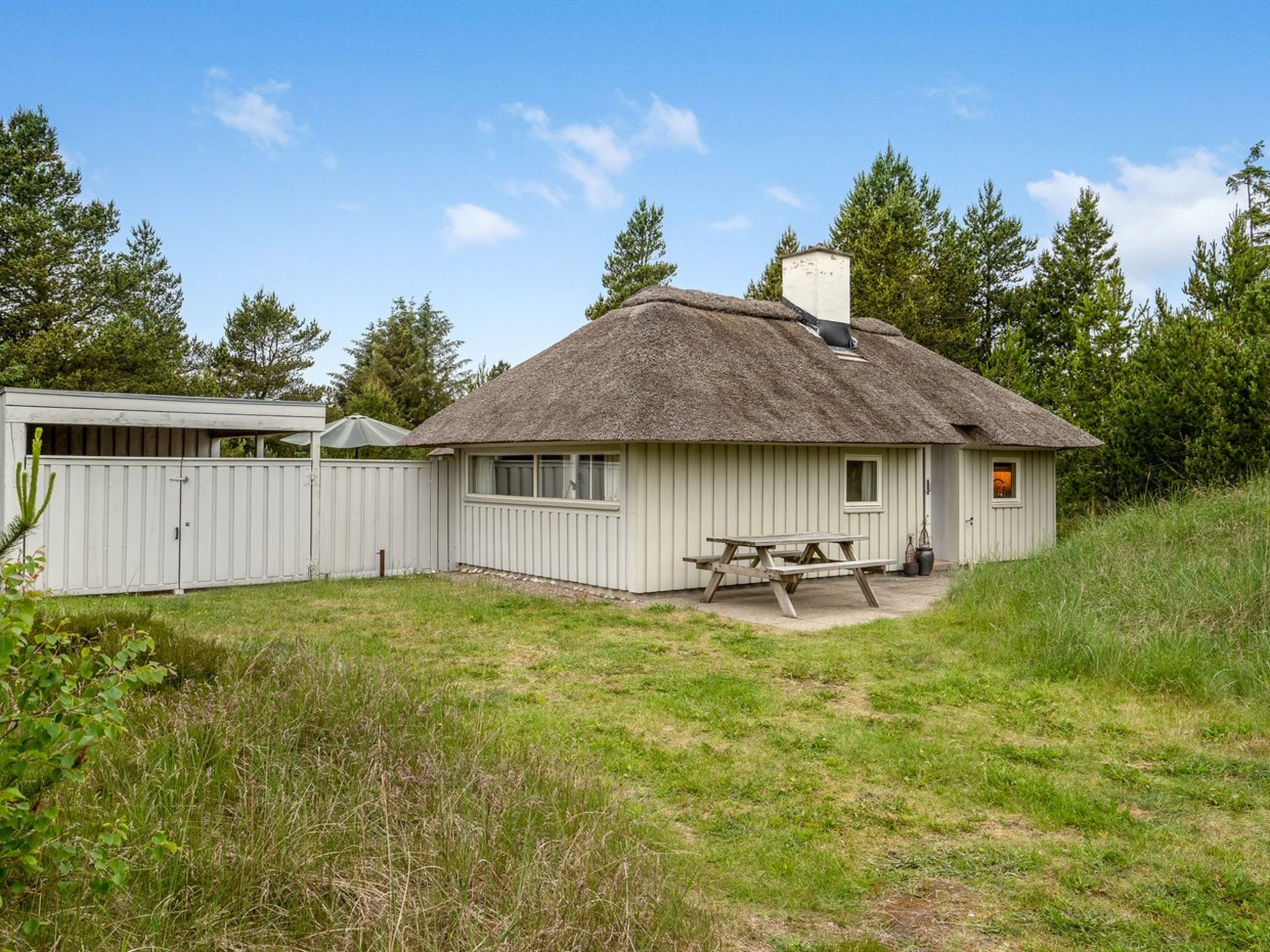"Gunnie" - 1.1km from the sea - Buiten