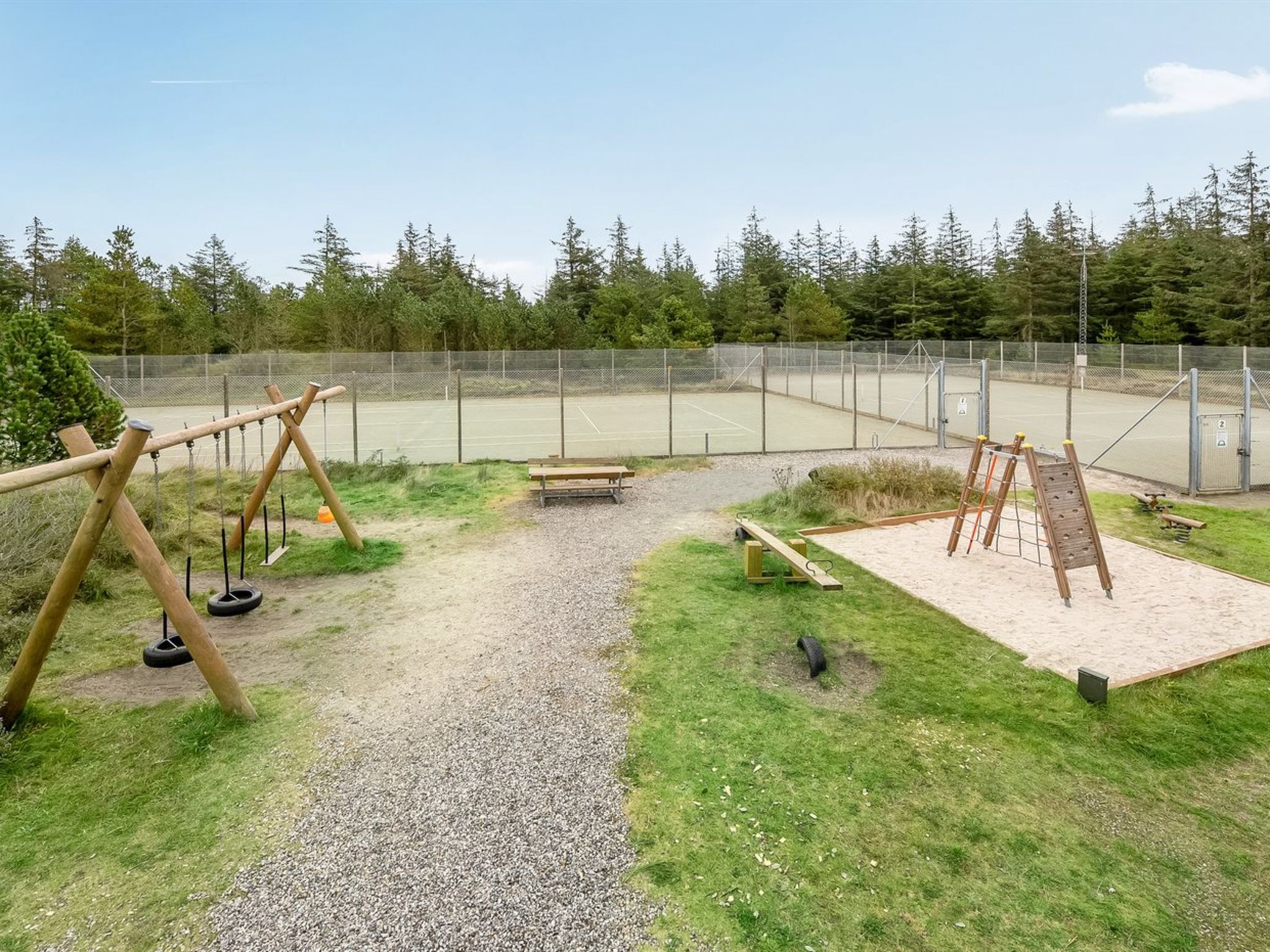 "Catarine" - 1.1km from the sea - Buiten