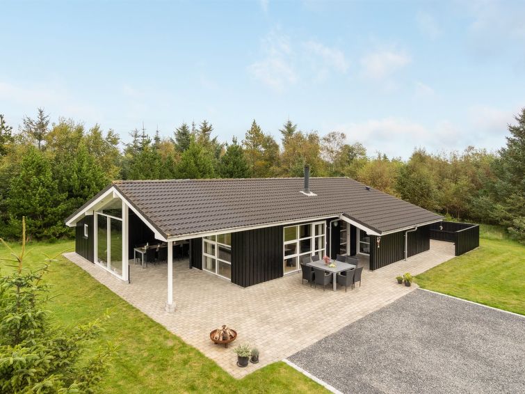 Search and Stay destination Fjerritslev, Denmark from . "Frida" - 700m from the sea in NW Jutland