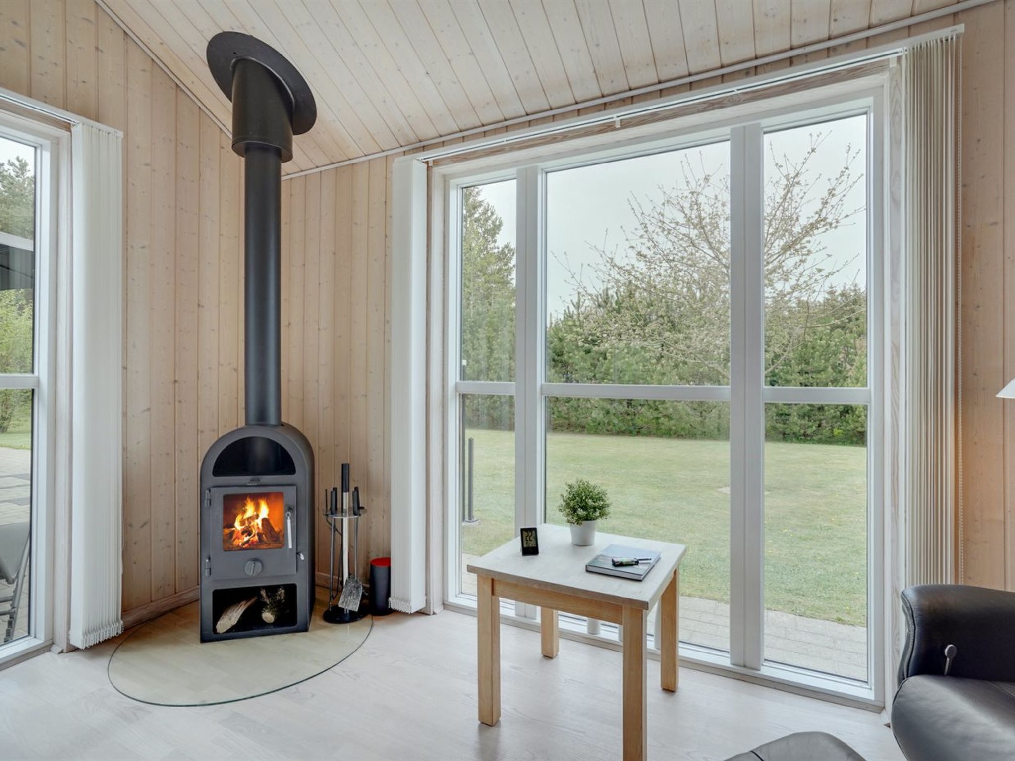 "Henriete" - 3.5km from the sea-Binnen