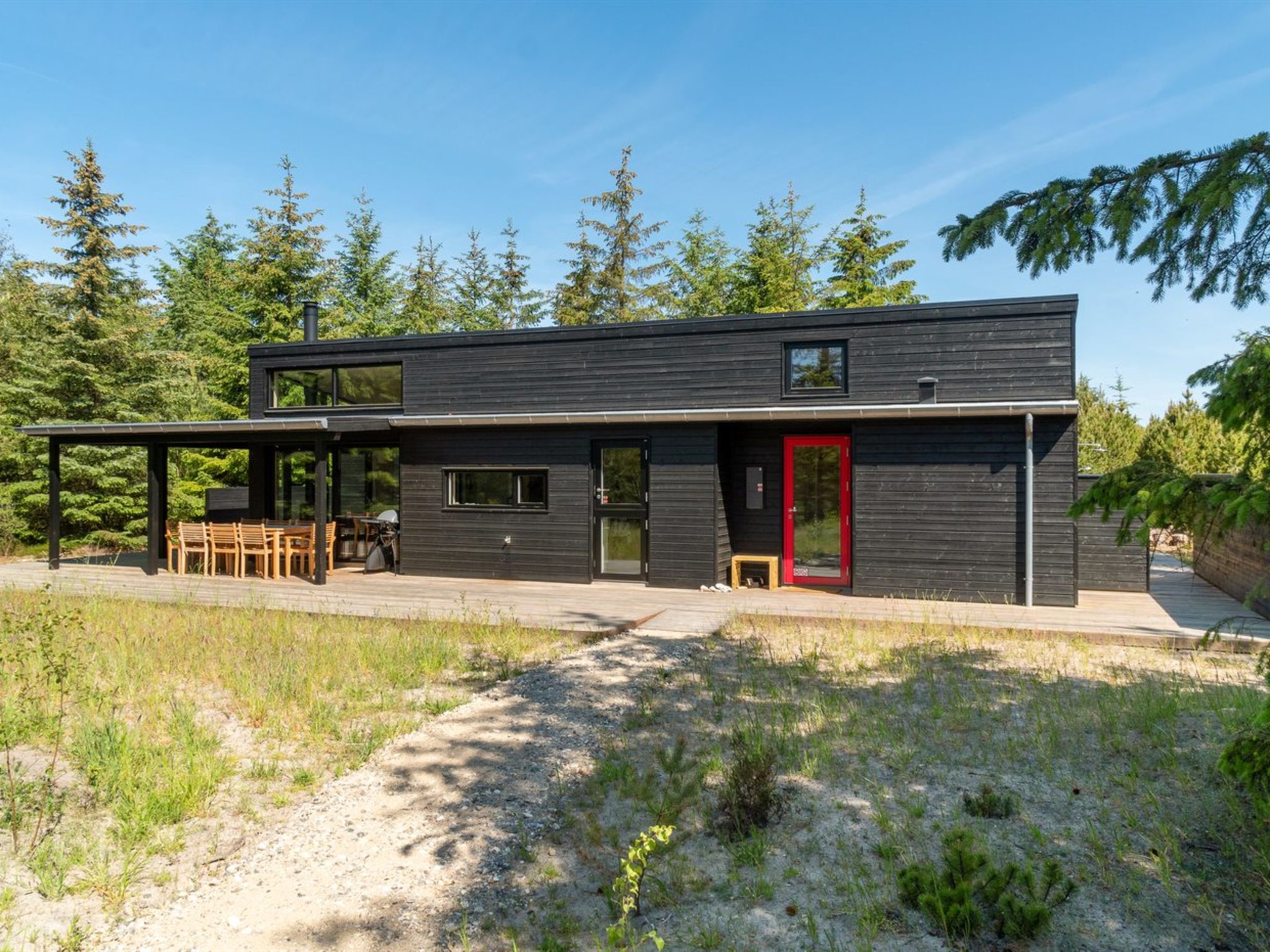 "Gunnor" - 1.3km from the sea