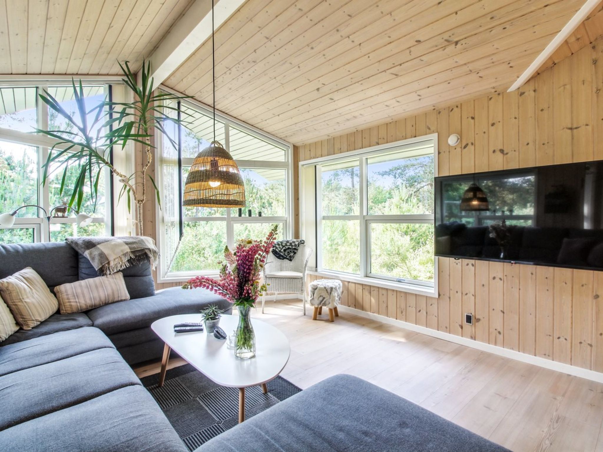 "Arlett" - 950m from the sea - Binnen