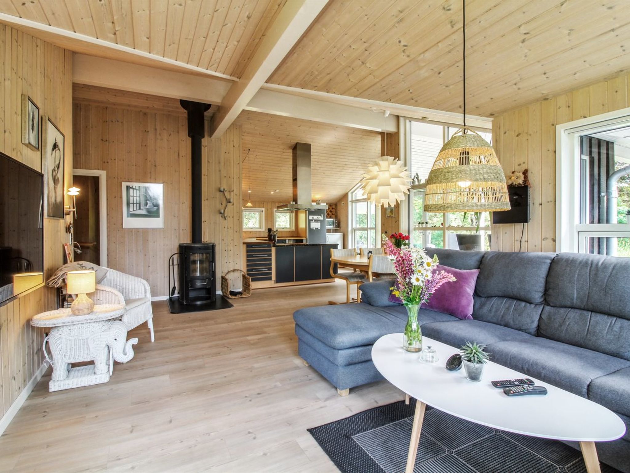 "Arlett" - 950m from the sea - Binnen
