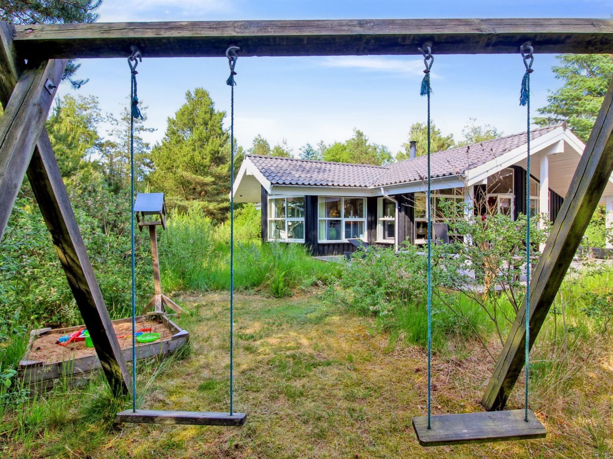 "Arlett" - 950m from the sea - Buiten