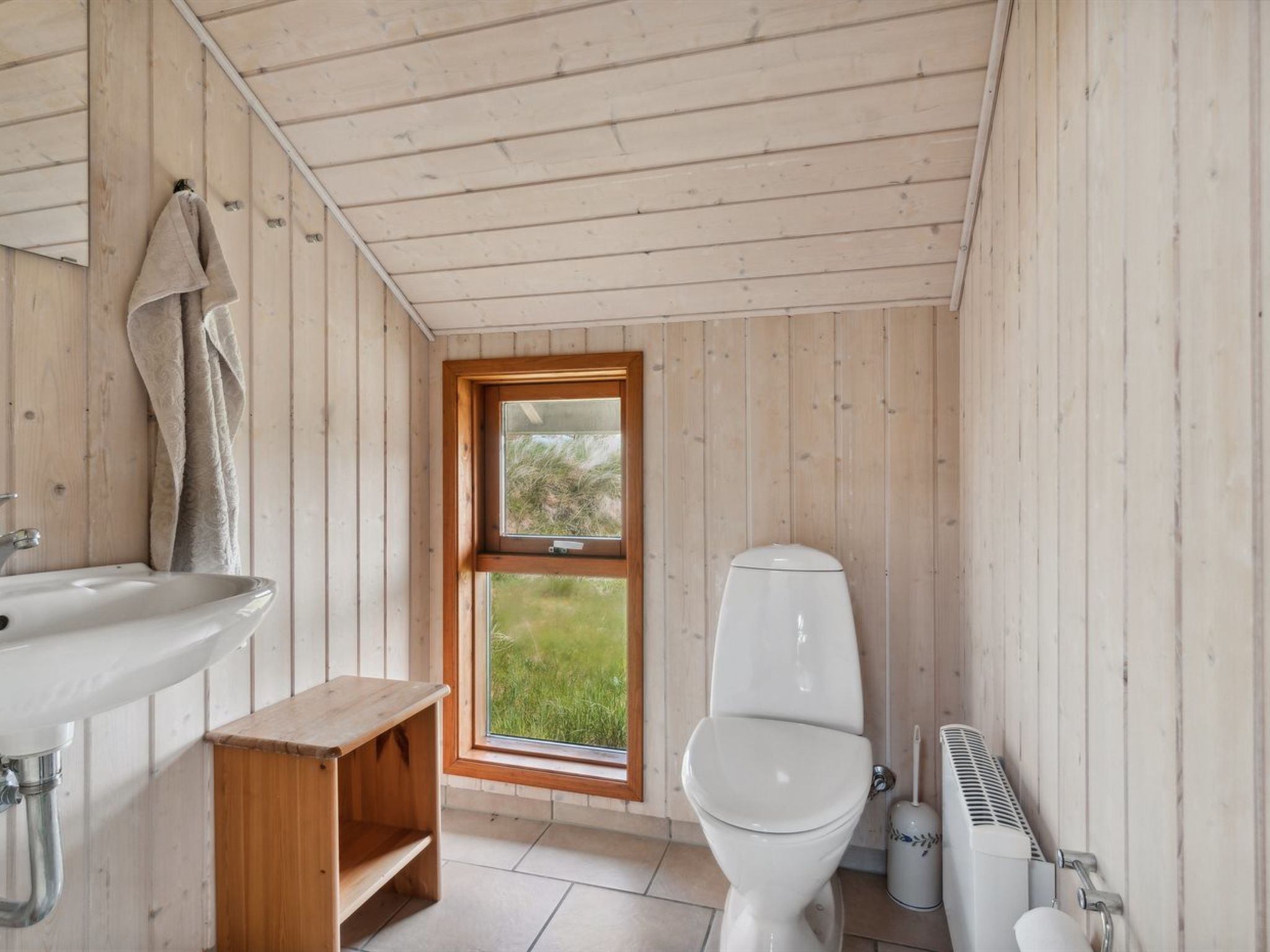 "Henri" - 500m from the sea - Inside