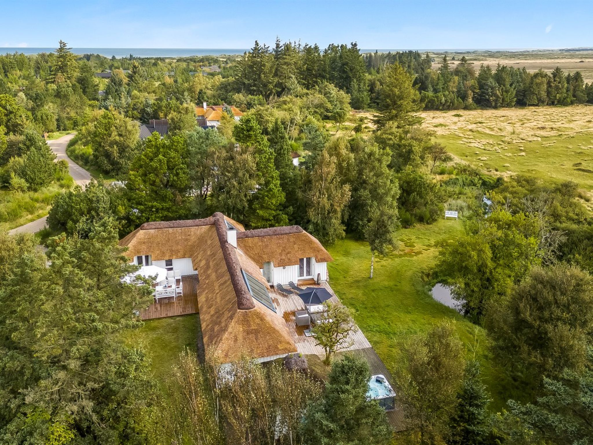 "Verner" - 900m from the sea - Buiten