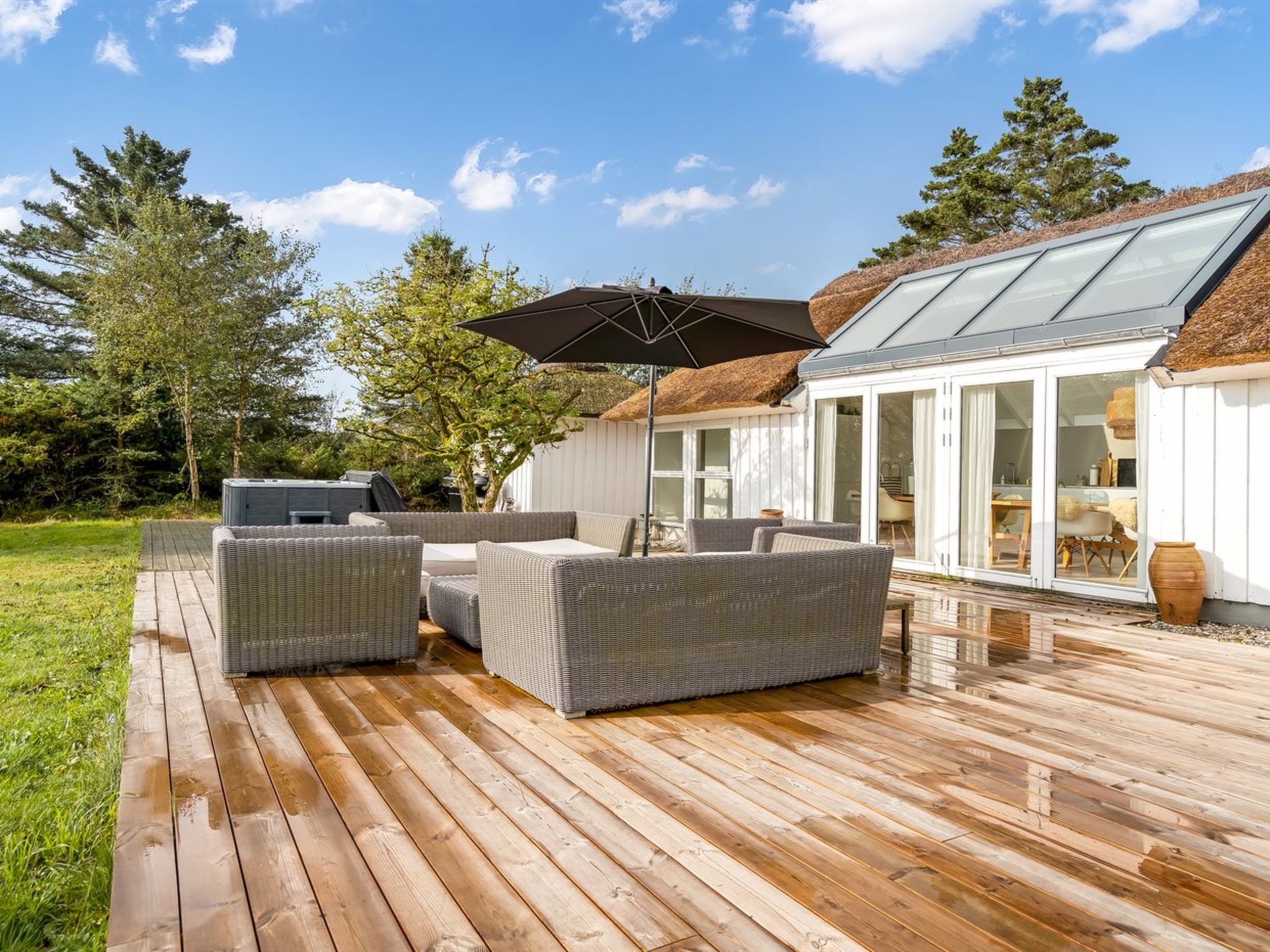"Verner" - 900m from the sea - Buiten