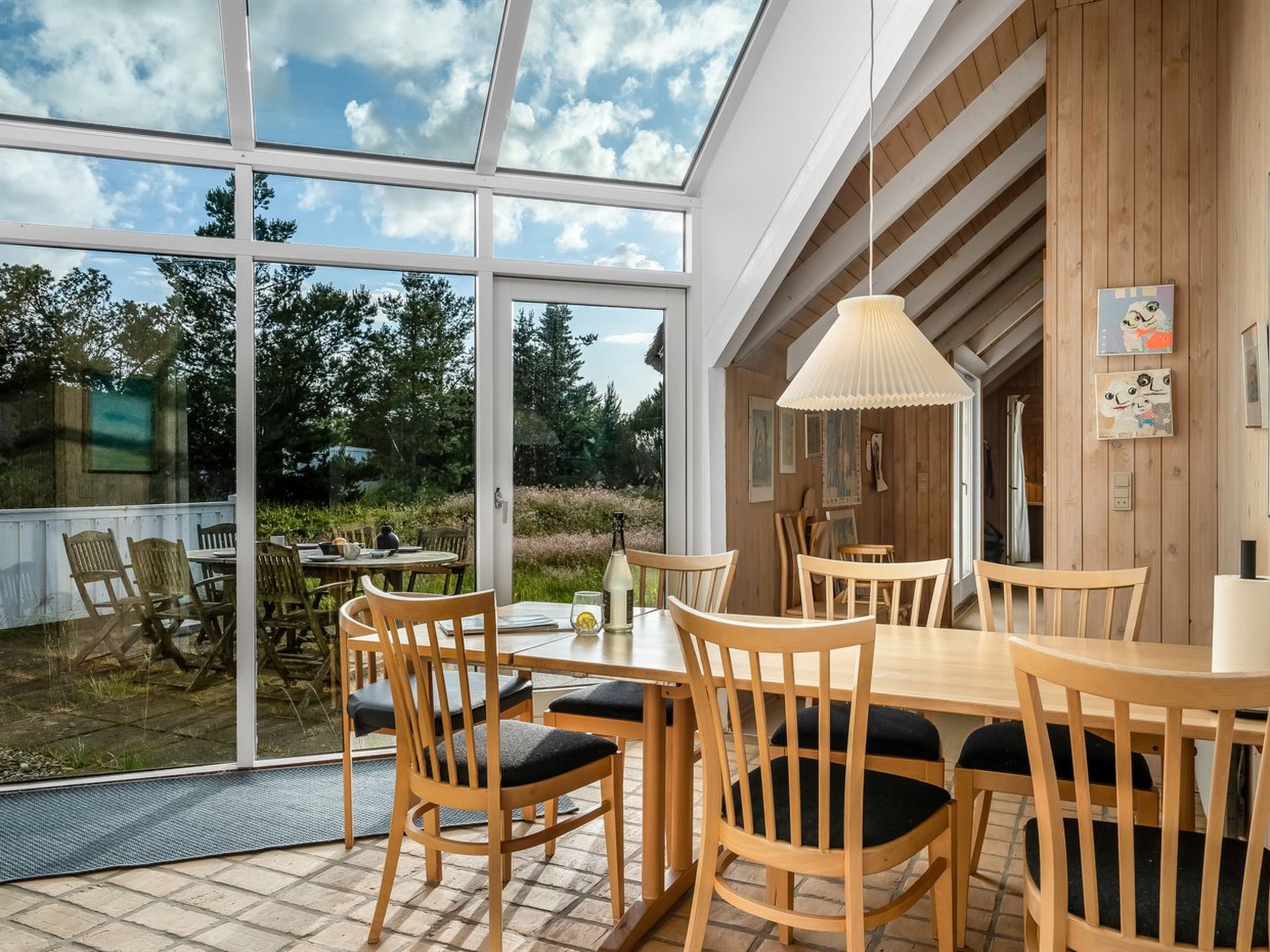 "Elenor" - 1.1km from the sea-Inside