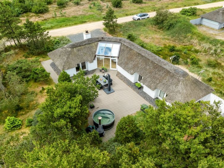 7-persoons vakantiehuis in Fjerritslev met whirlpool en open haard in Fjerritslev