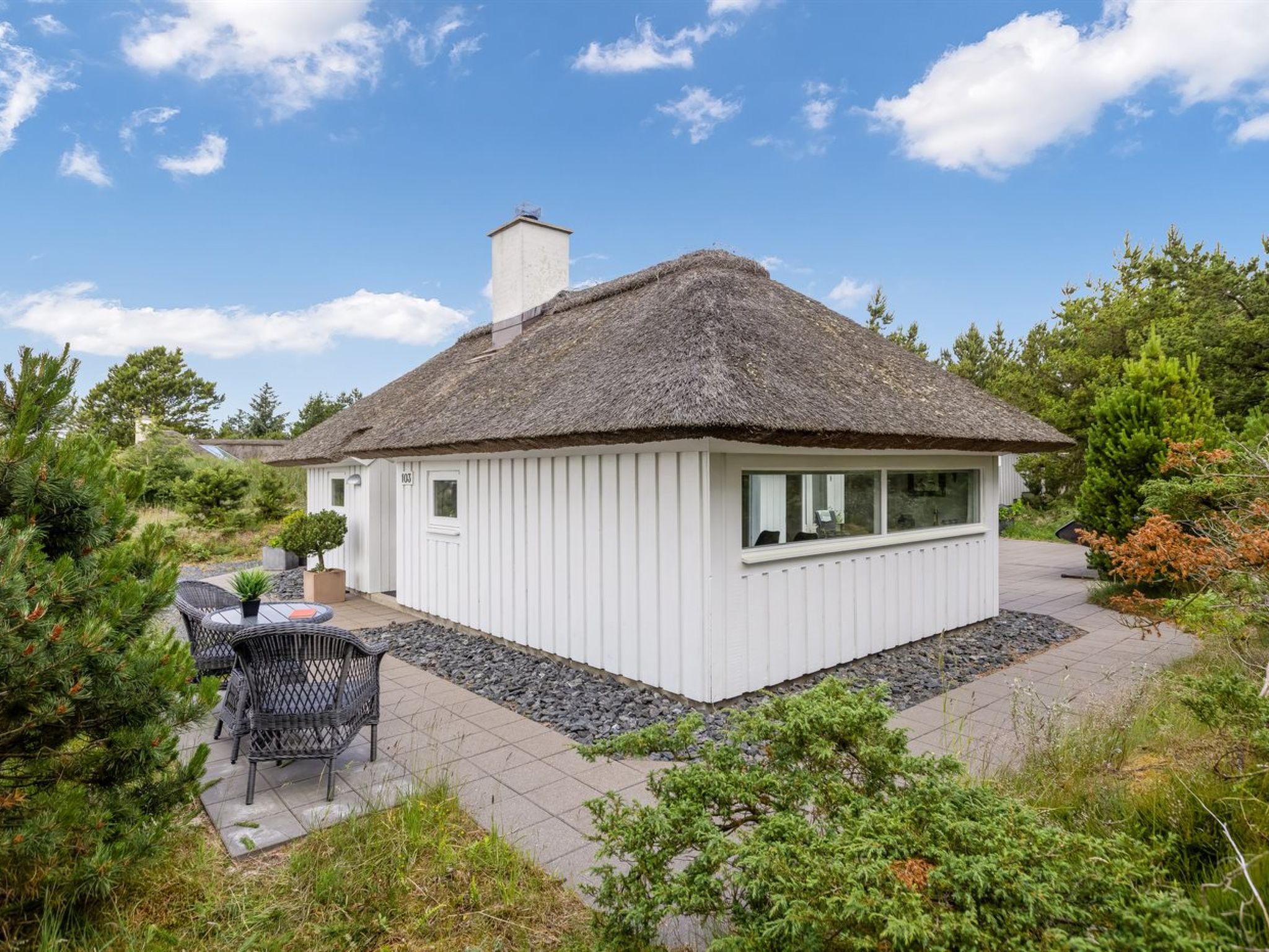 "Pihla" - 1.1km from the sea - Buiten
