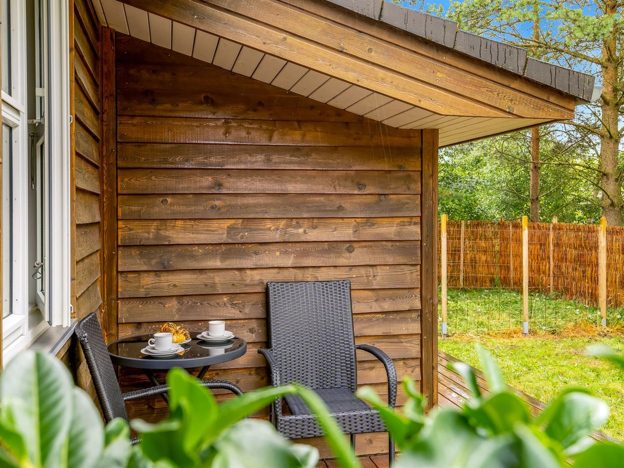 "Zölestine" -  from the sea-Buiten