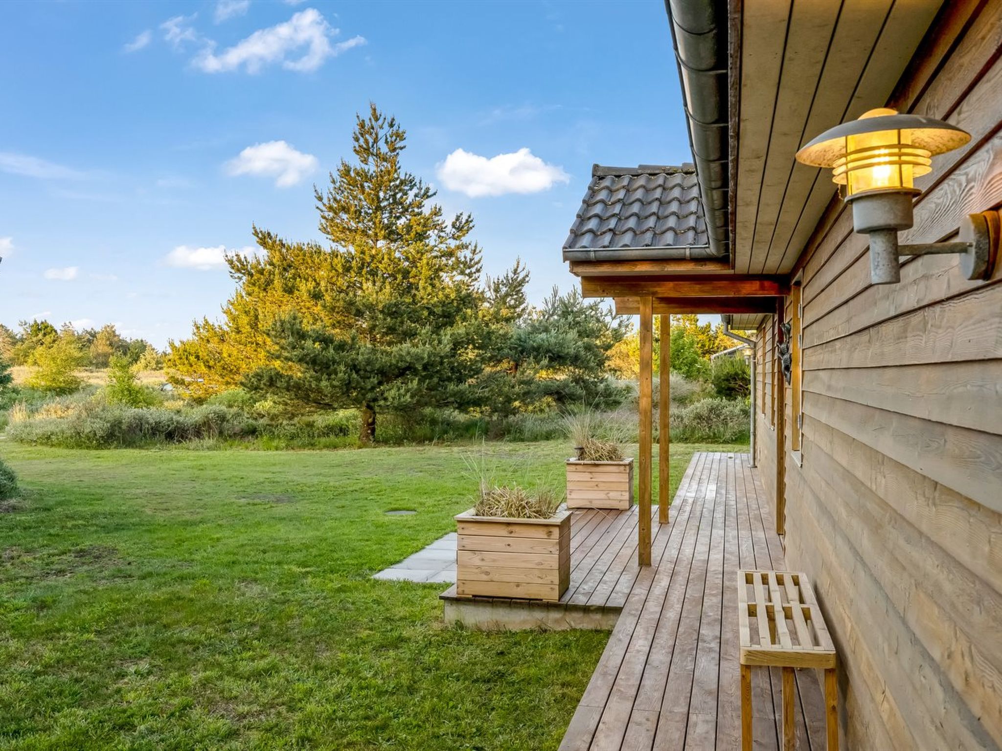 "Zölestine" -  from the sea-Buiten