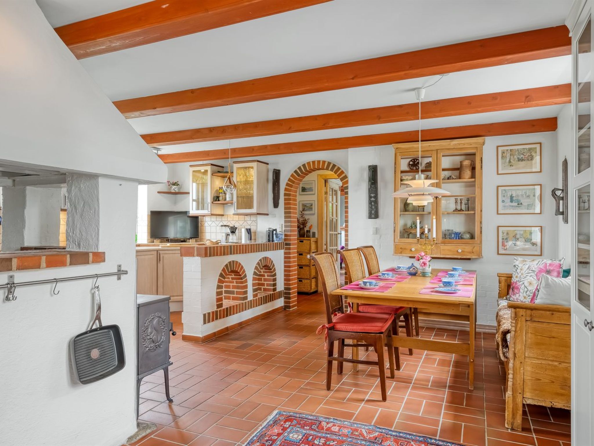 Kitchen / Dining Room