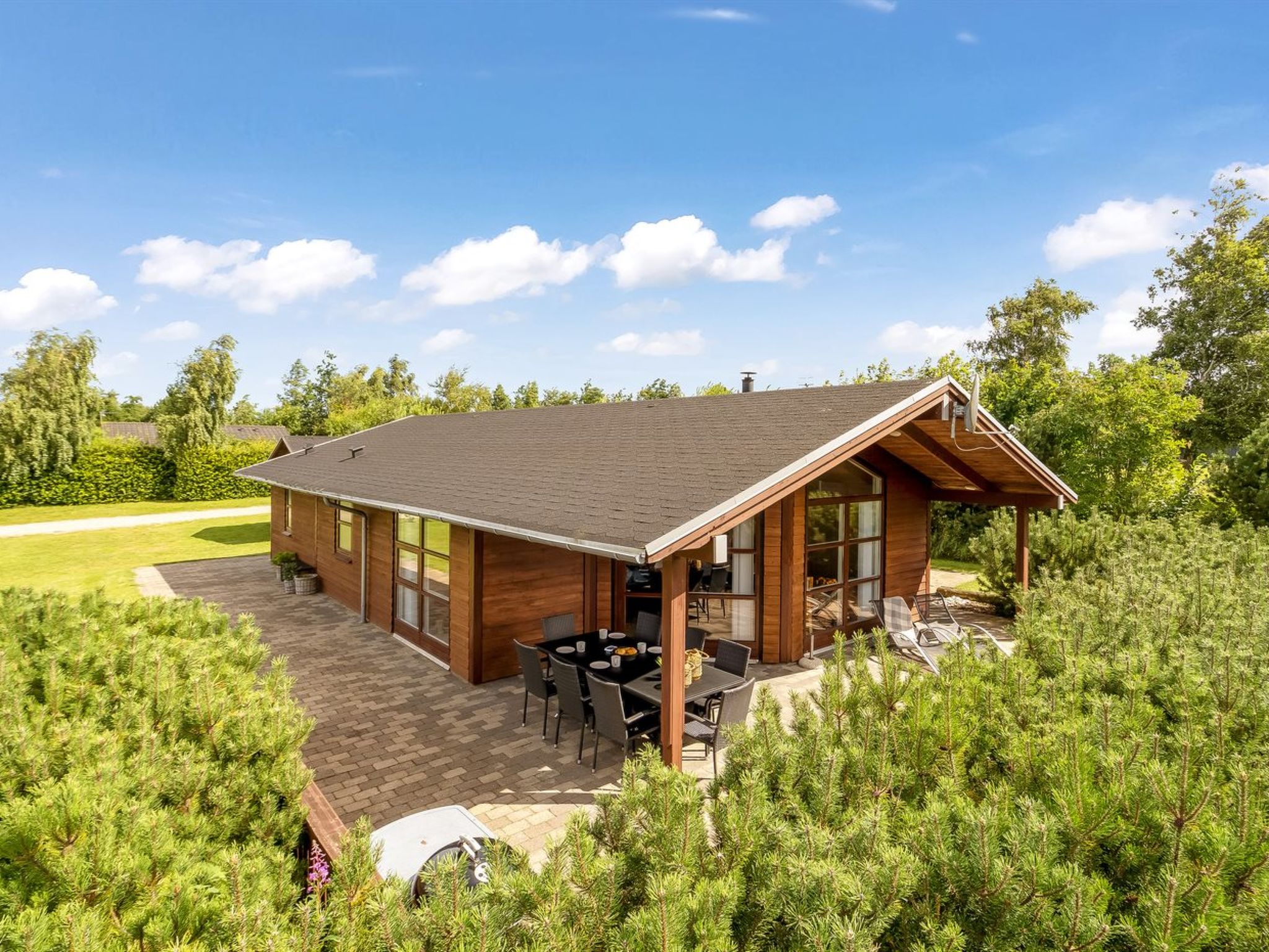 "Yngve" - 3.5km from the sea - Buiten