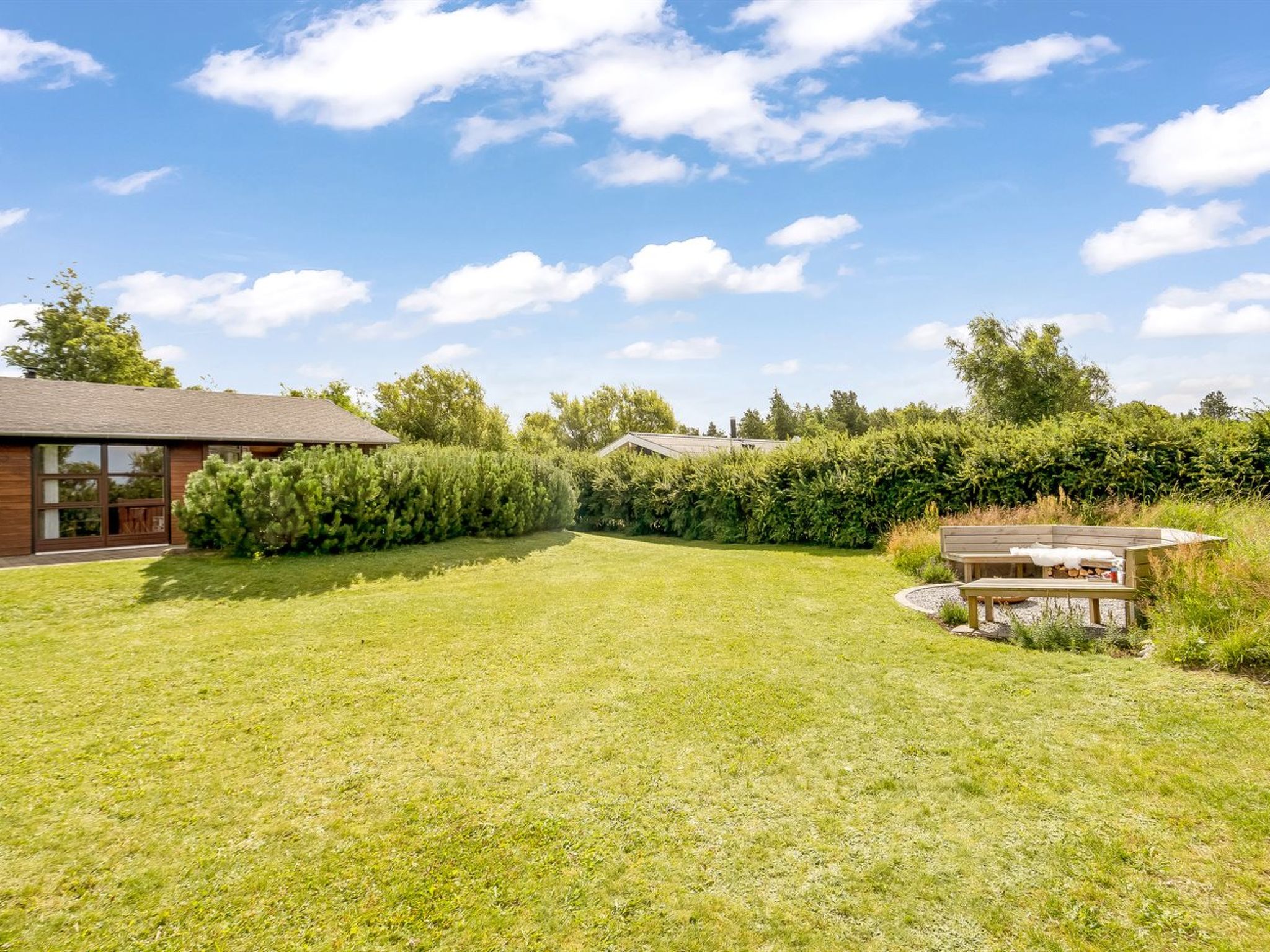 "Yngve" - 3.5km from the sea - Buiten