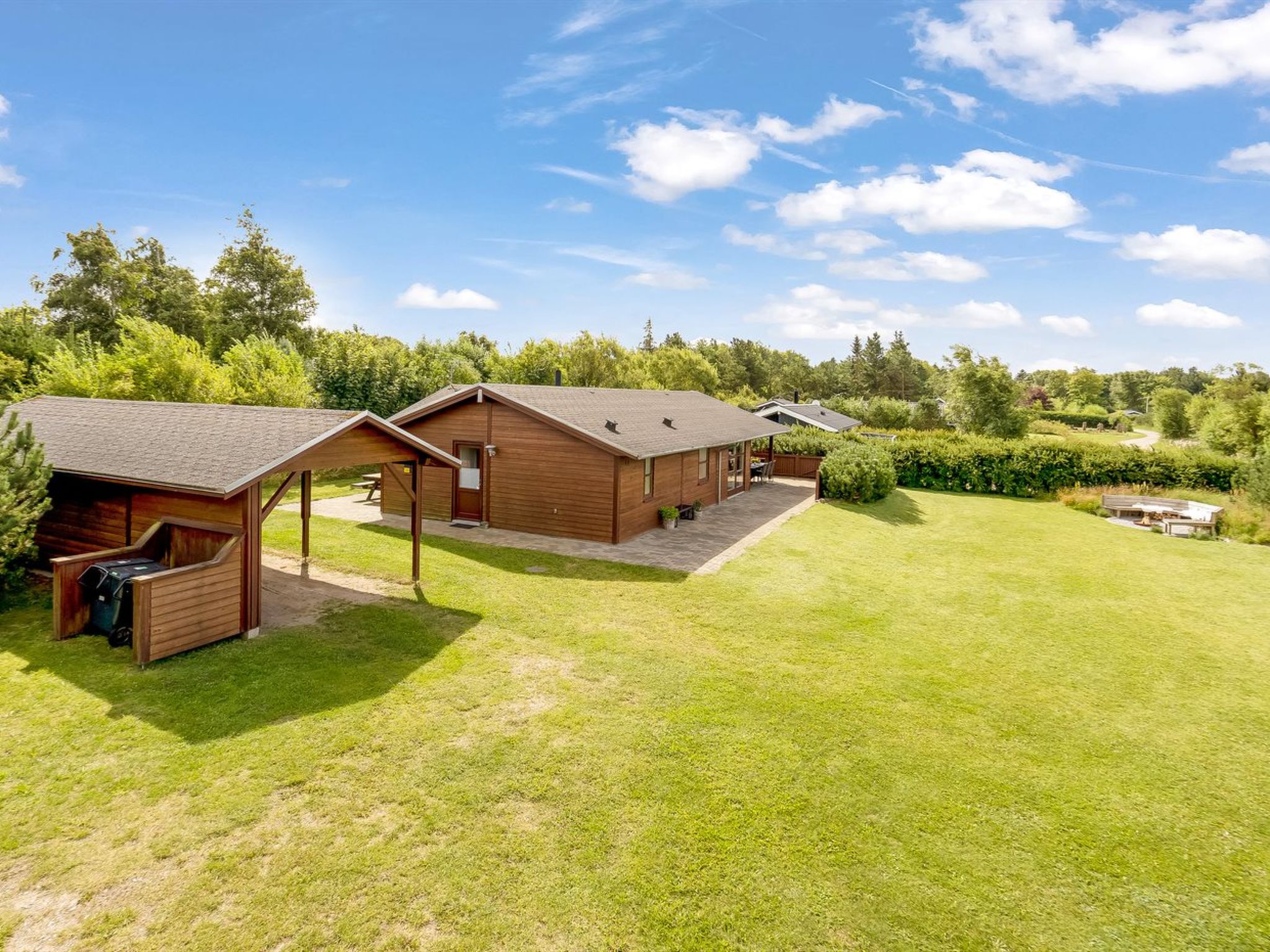 "Yngve" - 3.5km from the sea - Buiten