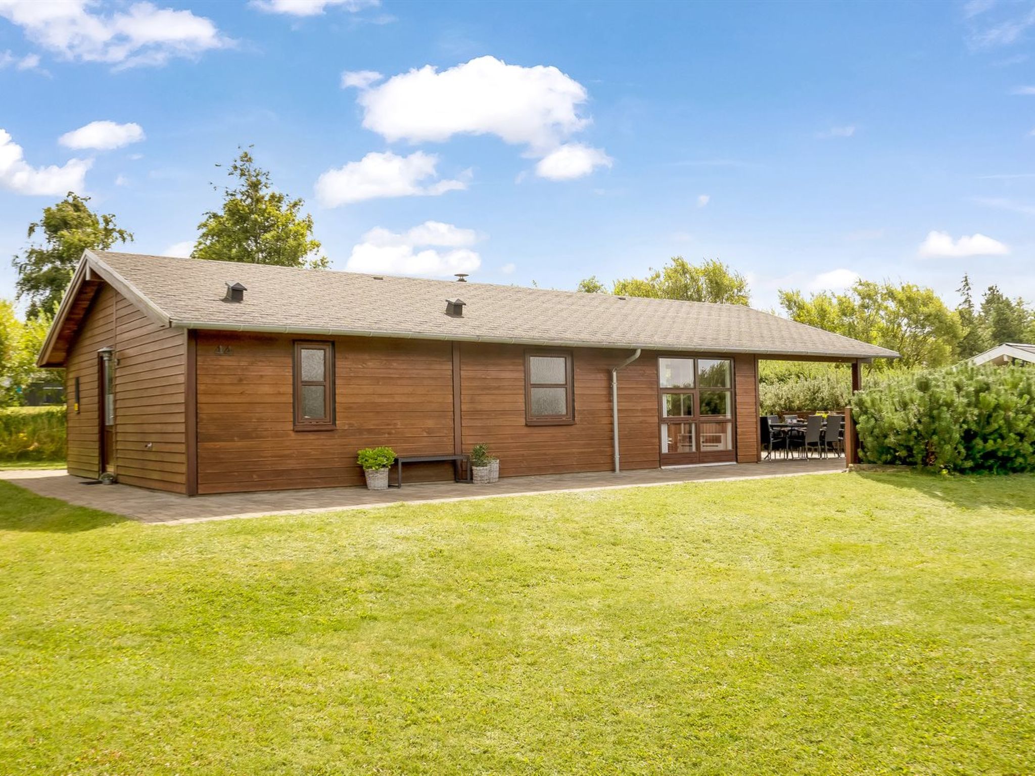 "Yngve" - 3.5km from the sea - Buiten