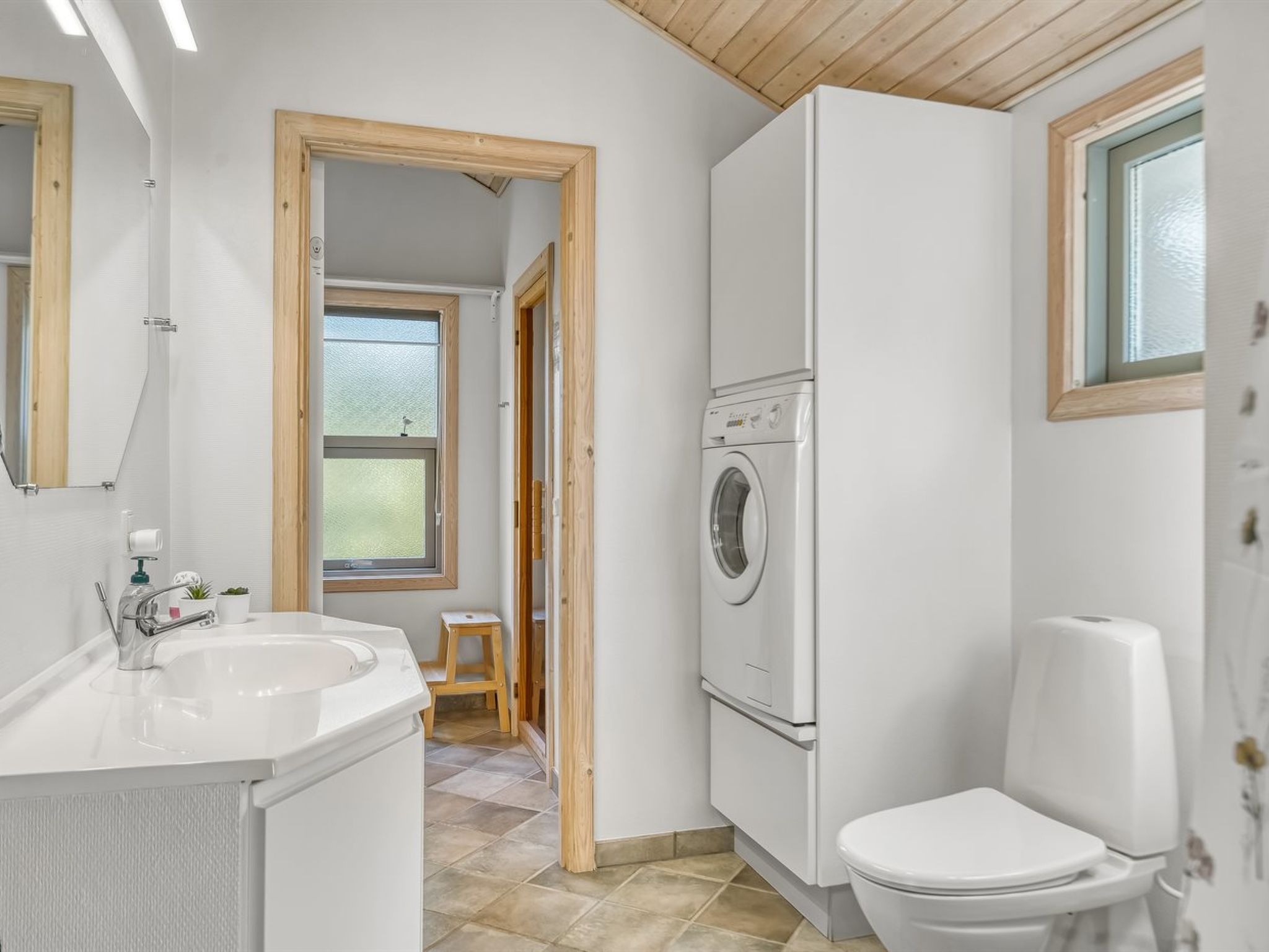 "Matthea" - 900m from the sea - Drinnen