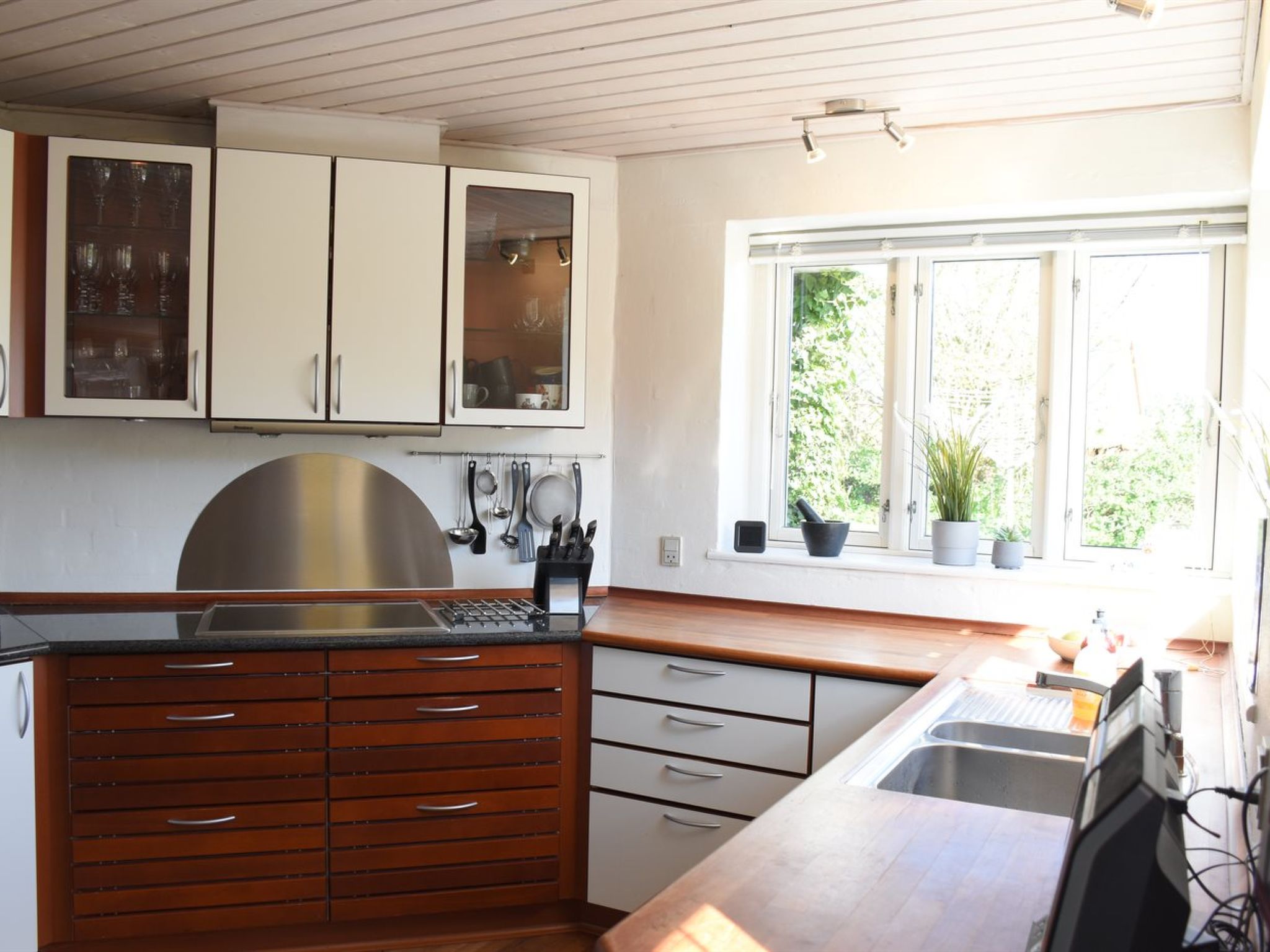 "Elza" - 2.5km from the sea-Inside