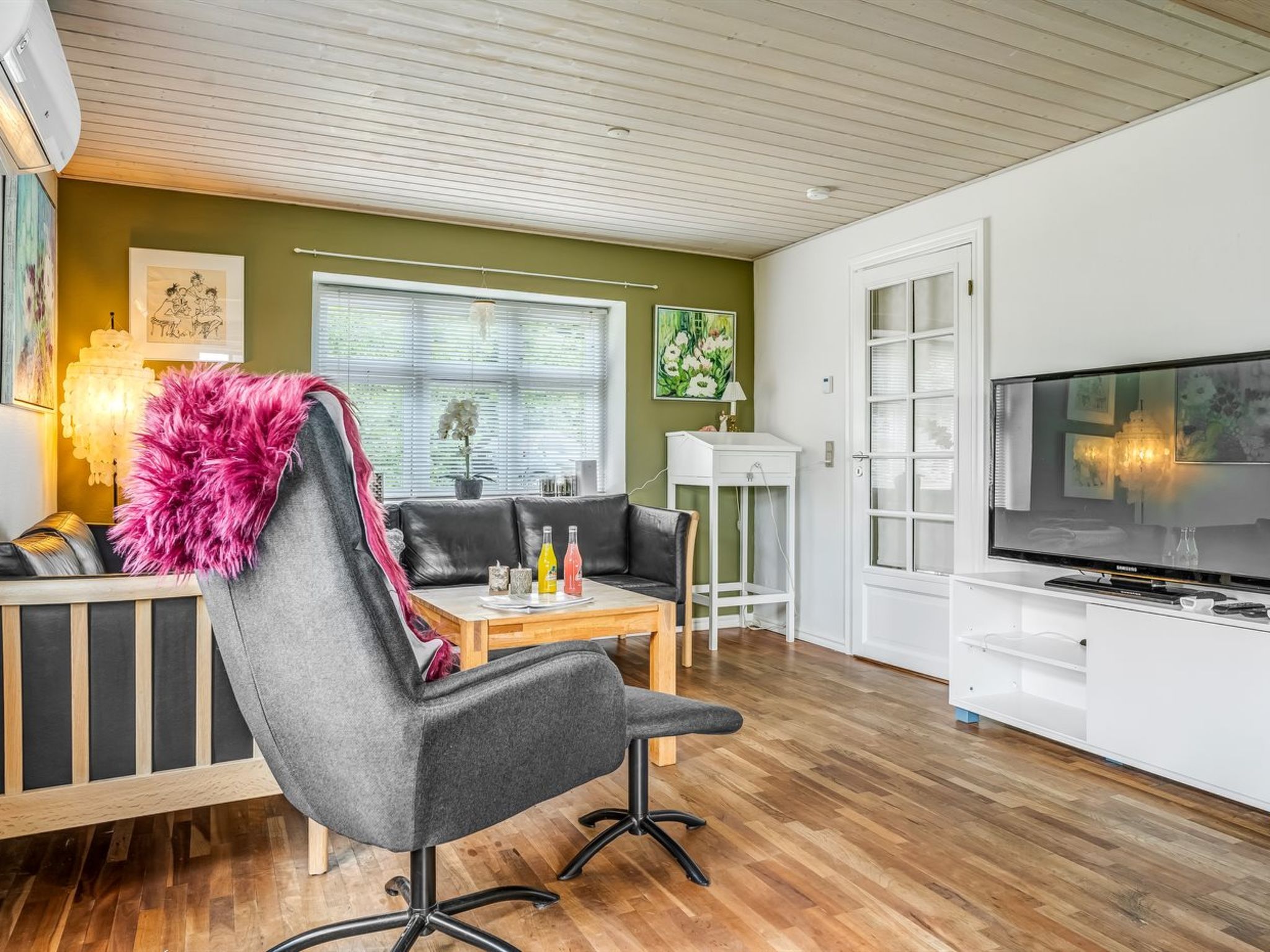 "Elza" - 2.5km from the sea-Inside
