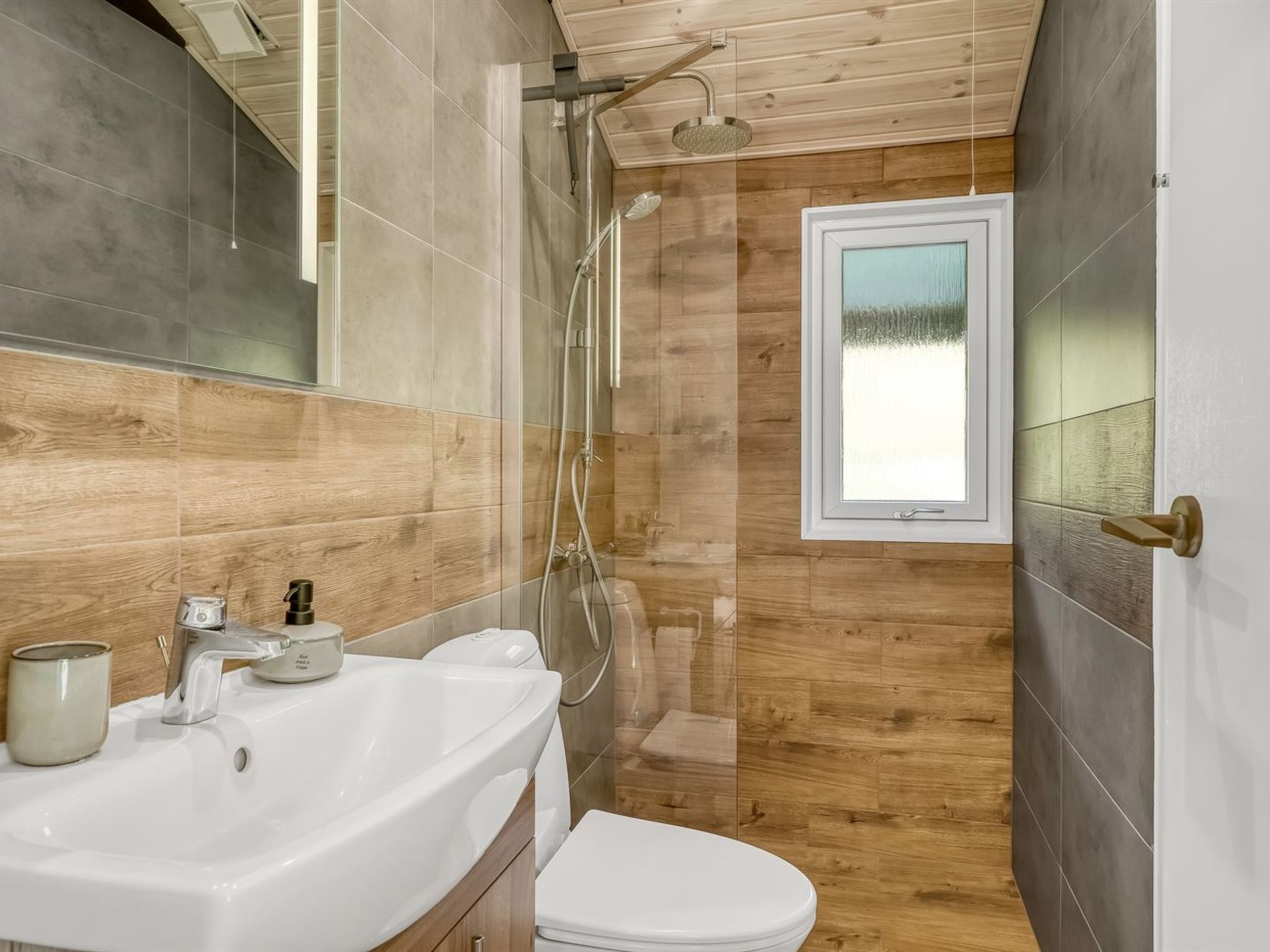 "Inola" - 3.5km from the sea-Drinnen