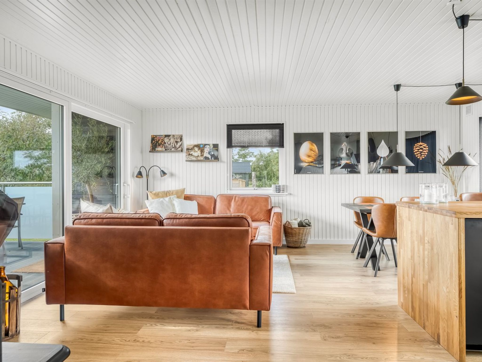 "Sarika" - 500m from the sea - Binnen