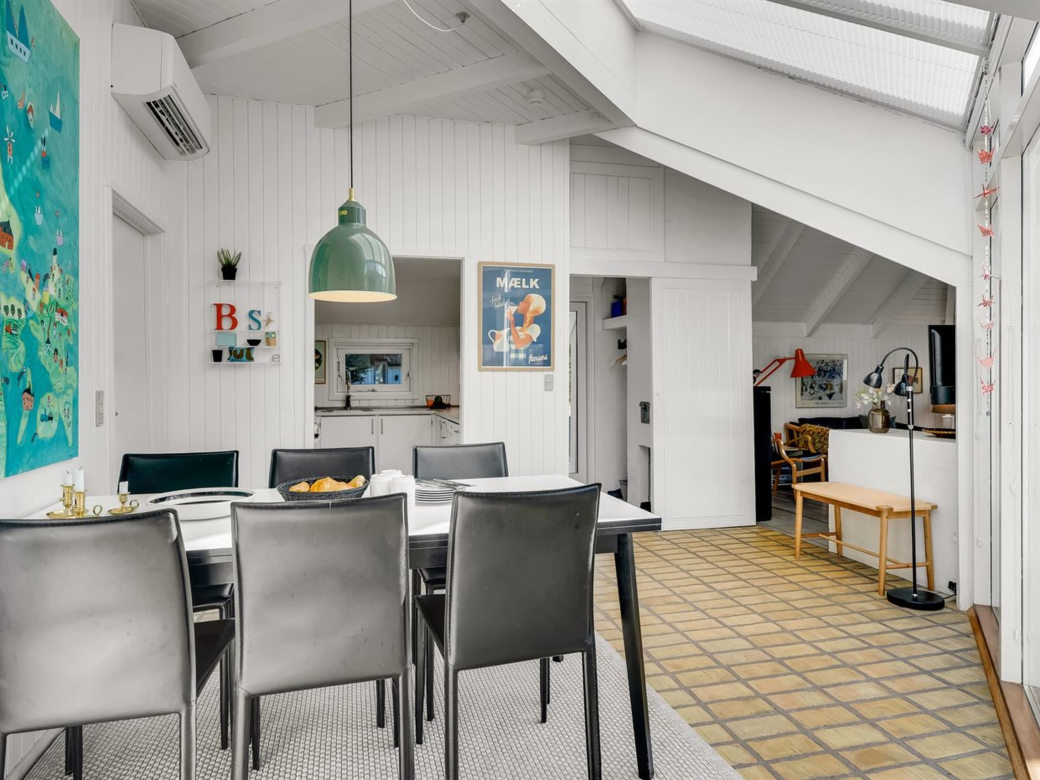 Photo of "Udder" - 1.3km from the sea