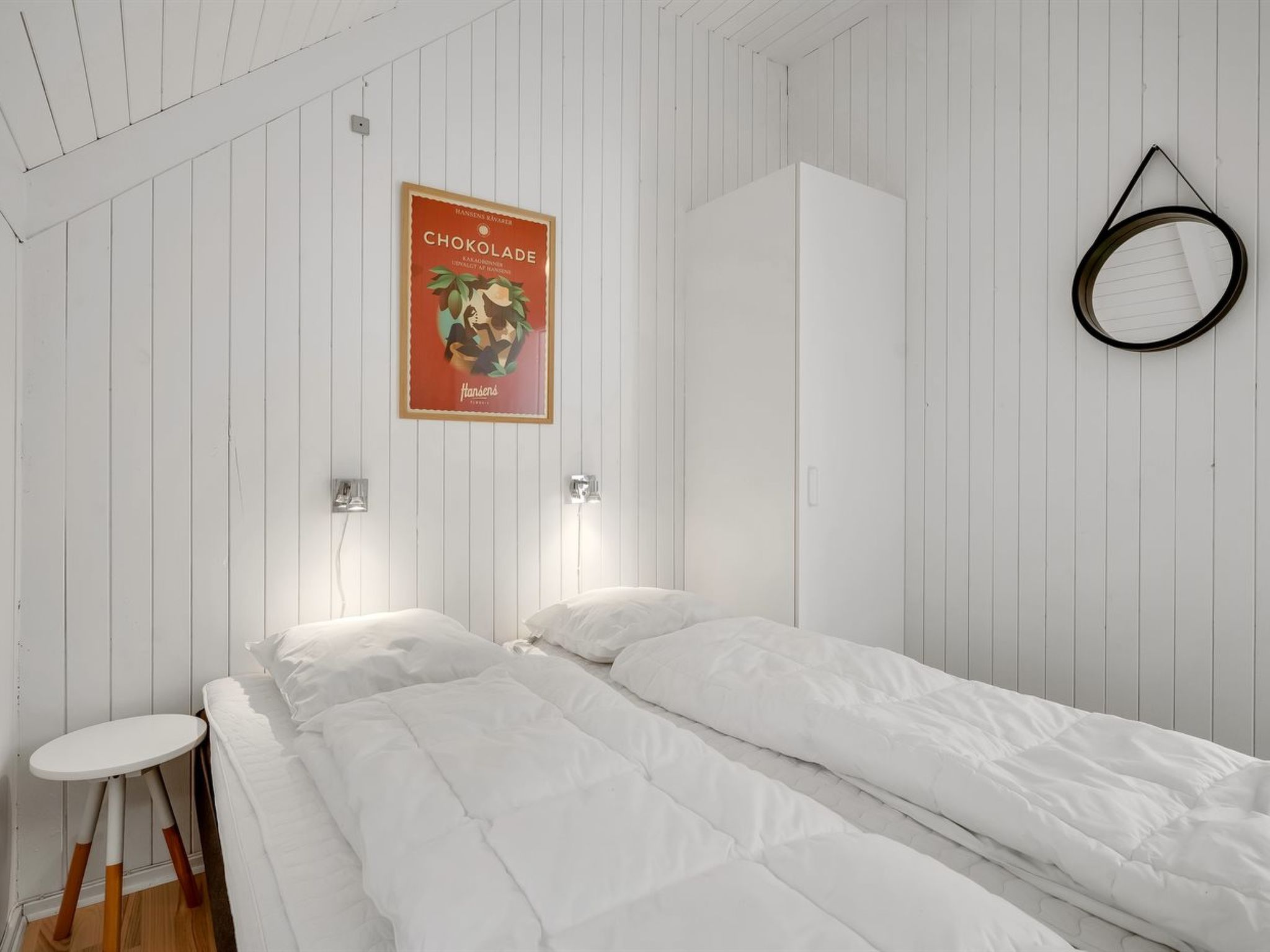 "Udder" - 1.3km from the sea - Inside