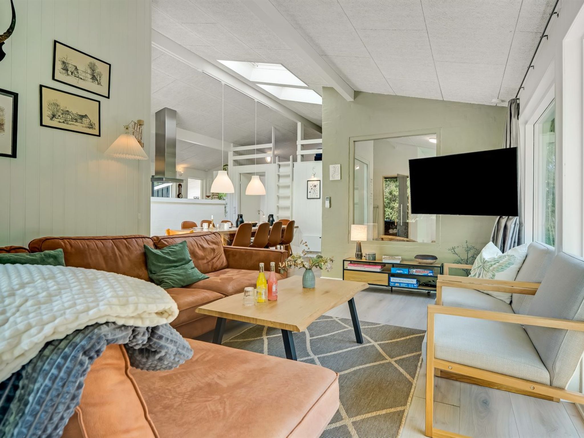 "Anemette" - 900m from the sea - Drinnen