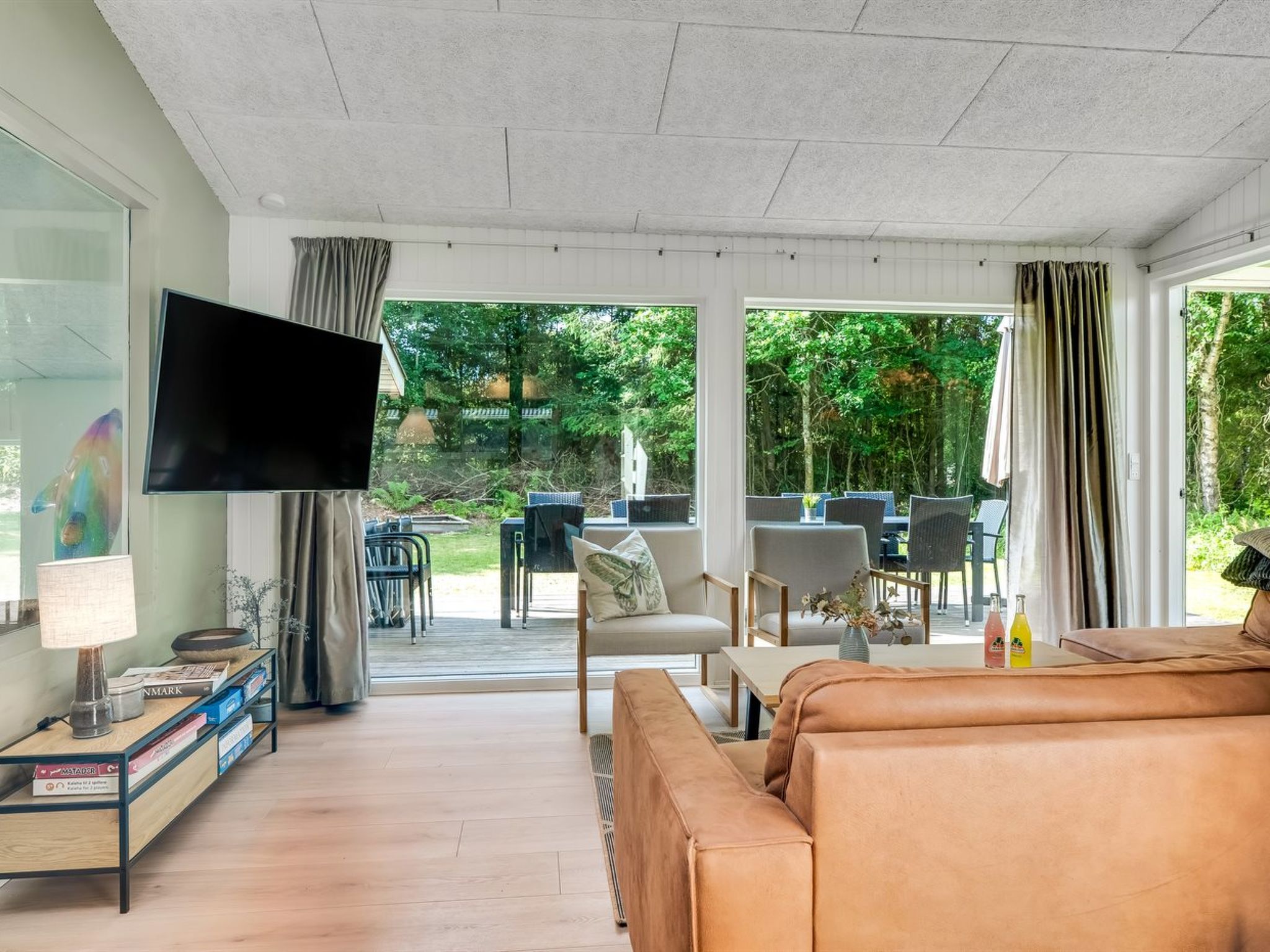 "Anemette" - 900m from the sea - Drinnen