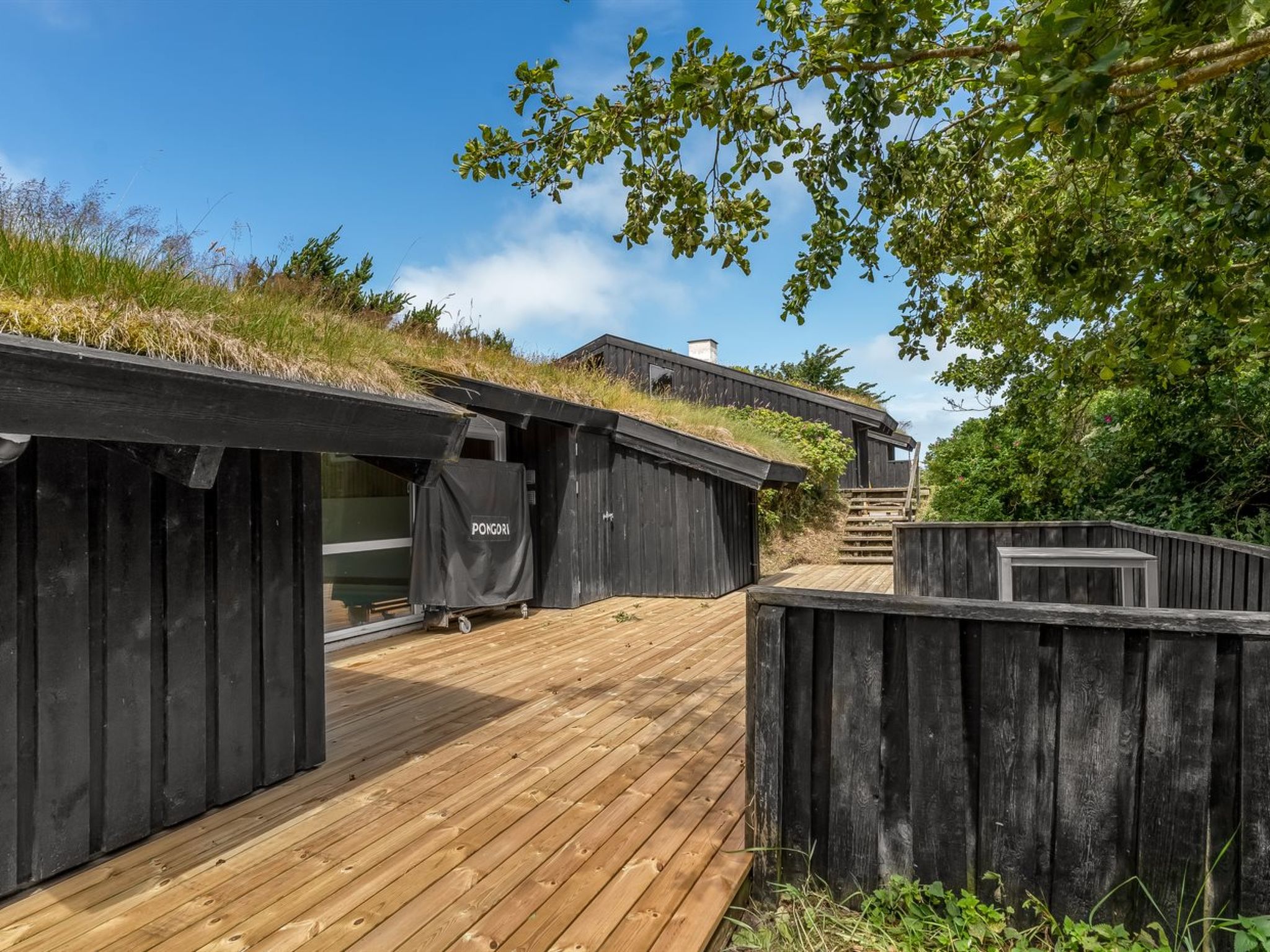 "Senija" - 100m from the sea - Buiten