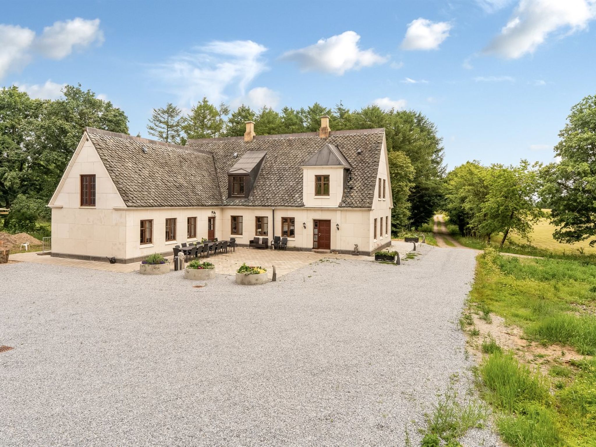 "Ajna" - 20.9km from the sea