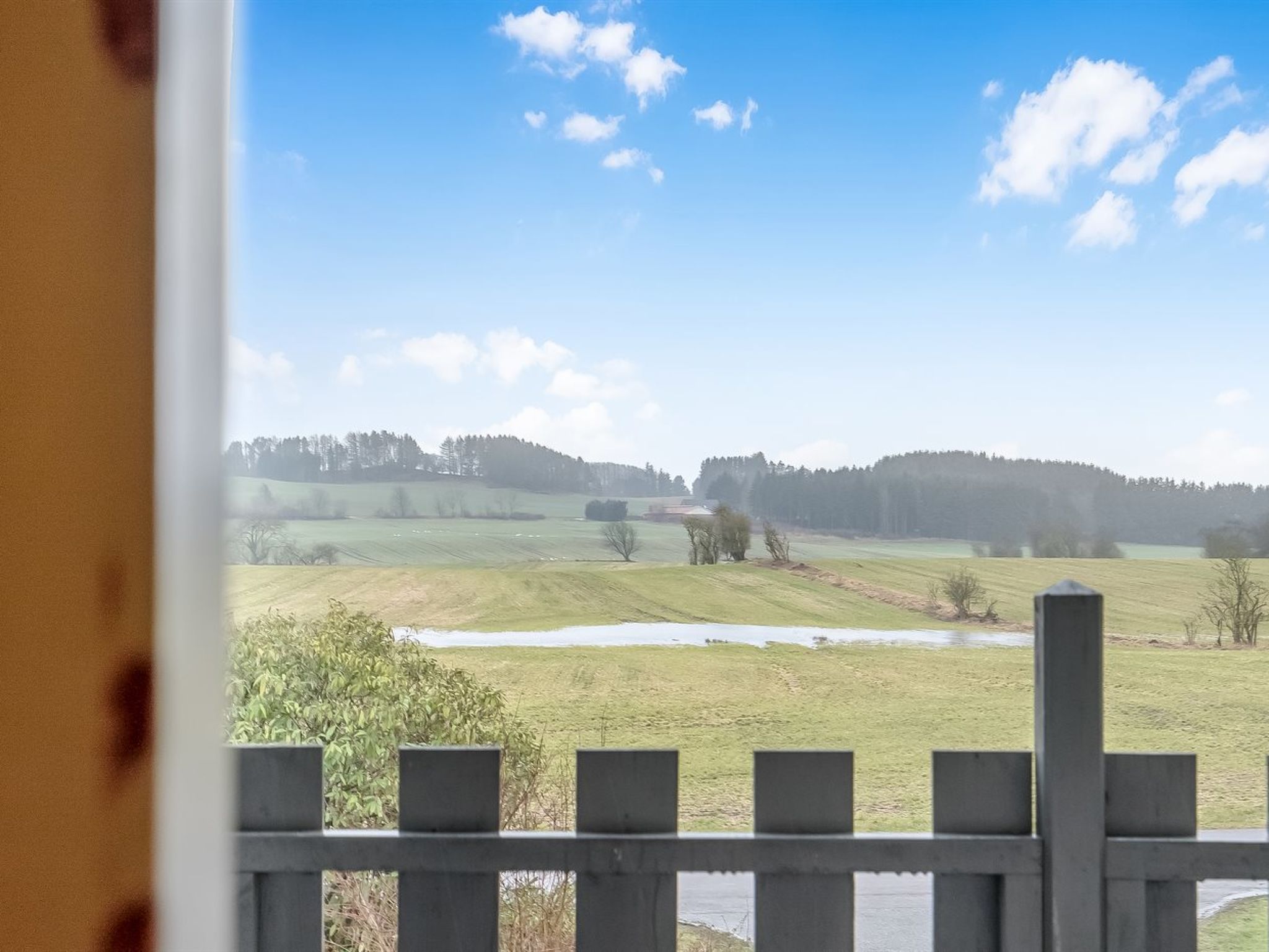 "Stilla" - 19km from the sea - Buiten