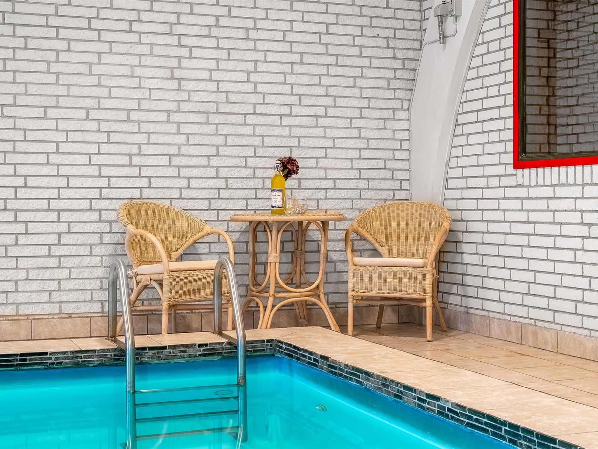 "Stilla" - 19km from the sea — Pool Outdoor (4 of 42)