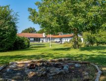Ruim vakantiehuis voor 26 personen met privézwembad en sauna nabij Østervrå - thumbnail 4