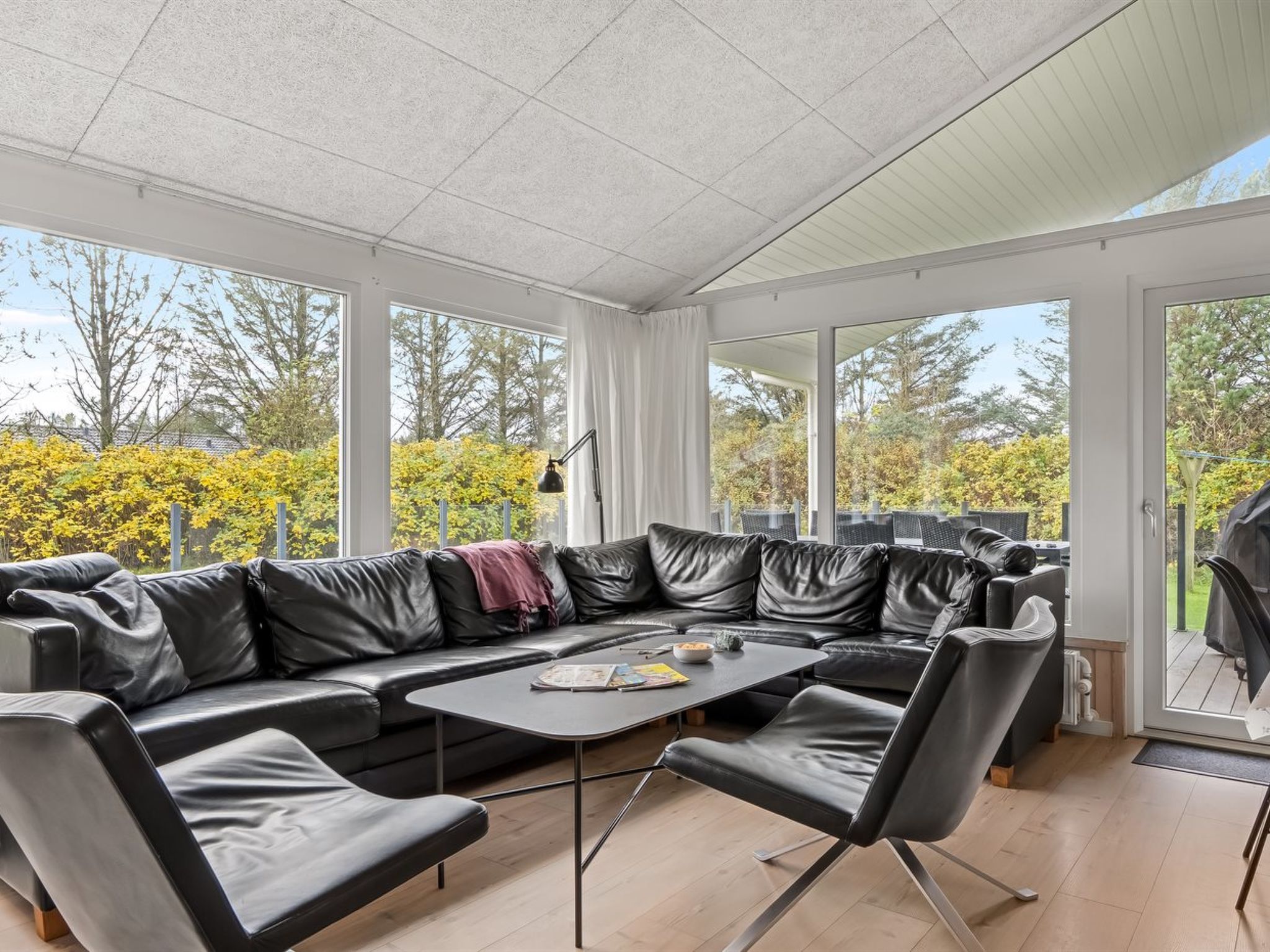 "Franke" - 1.1km from the sea — Living Room (5 of 22)