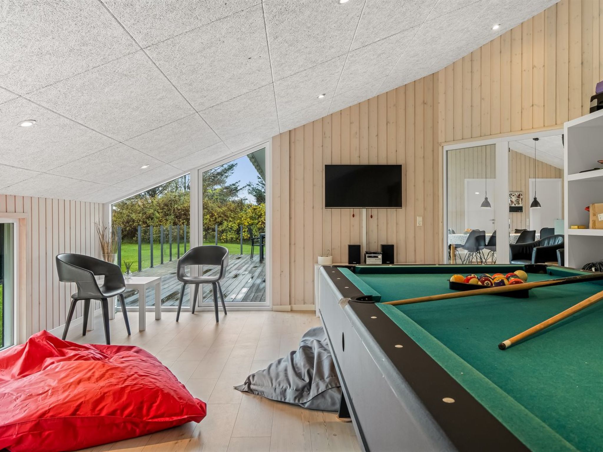 "Franke" - 1.1km from the sea - Binnen
