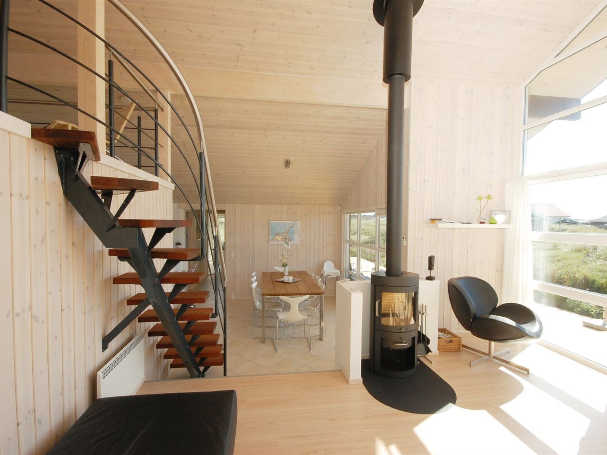 "Ung" - 150m from the sea - Binnen