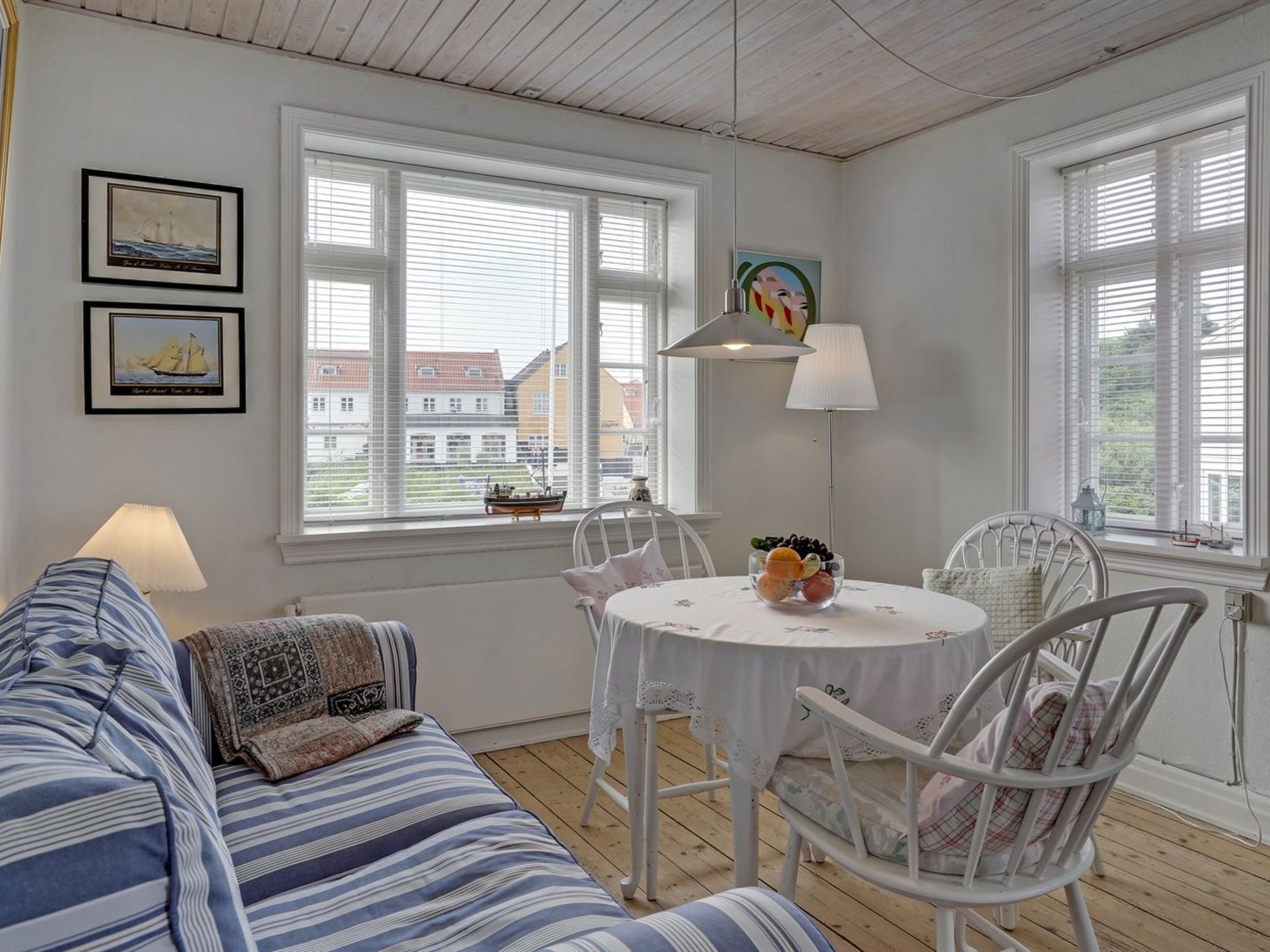 "Feenja" - 250m from the sea-Binnen
