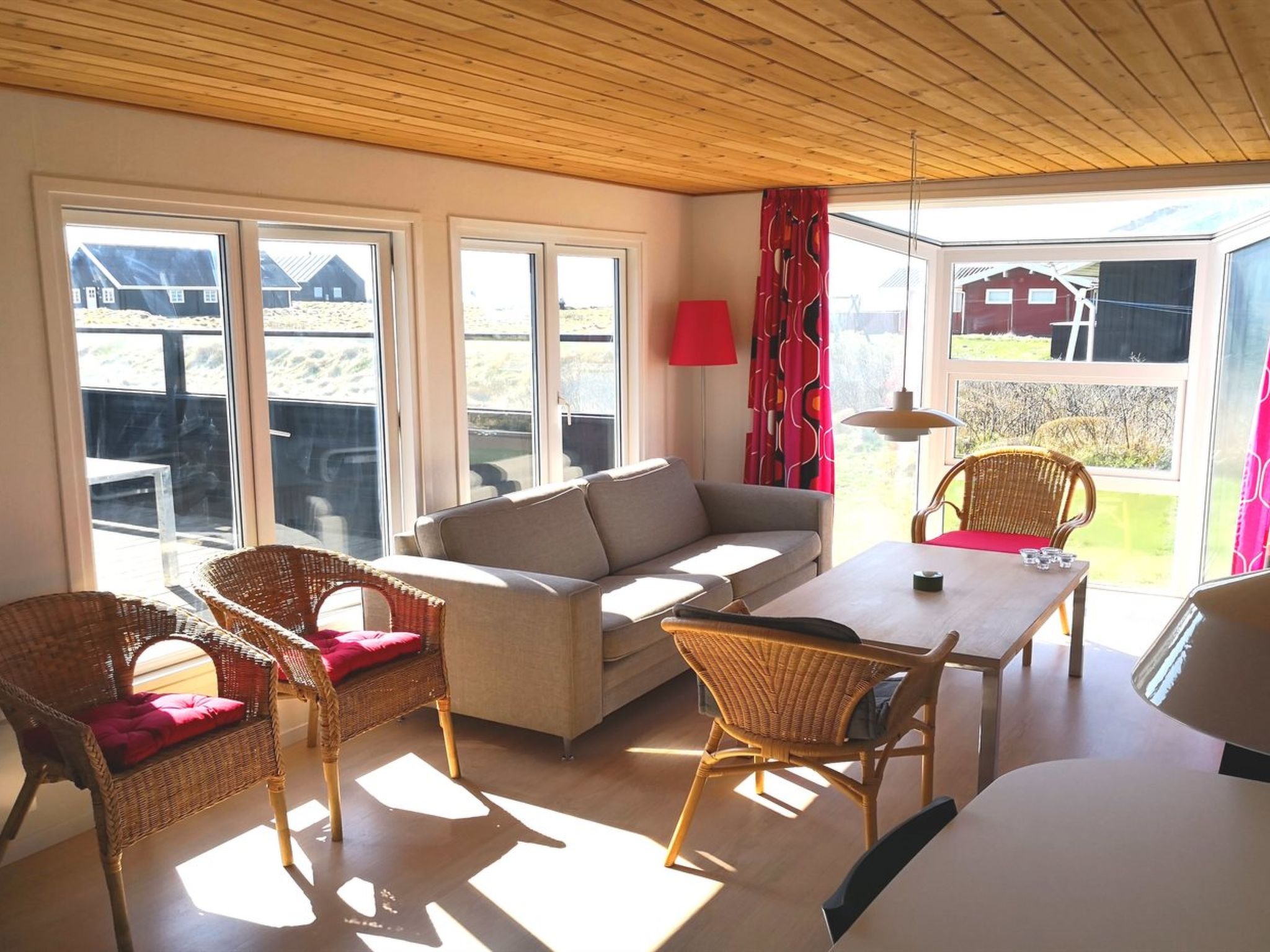 "Smilla" - 50m from the sea-Drinnen