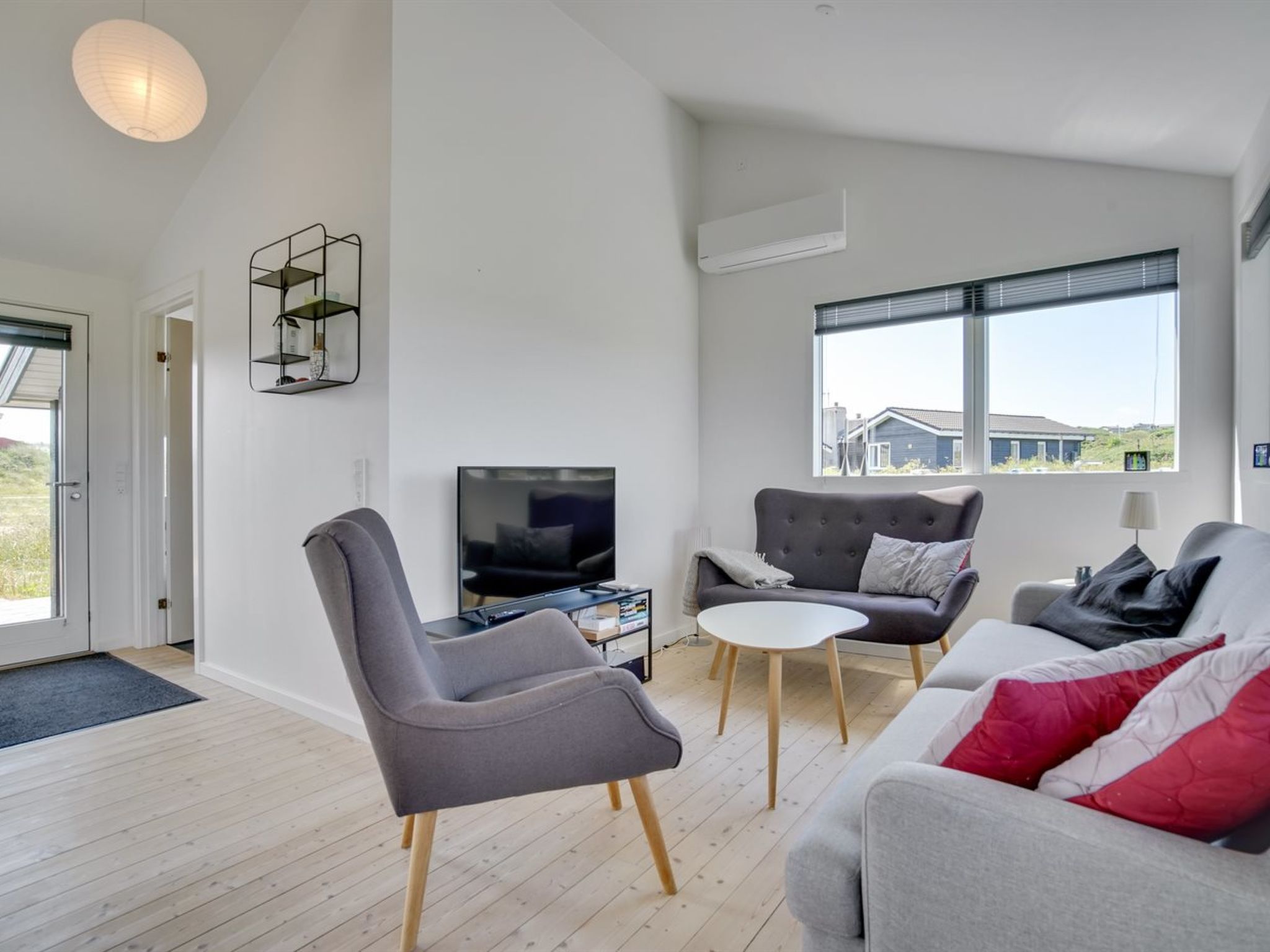 "Dila" - 150m from the sea - Binnen