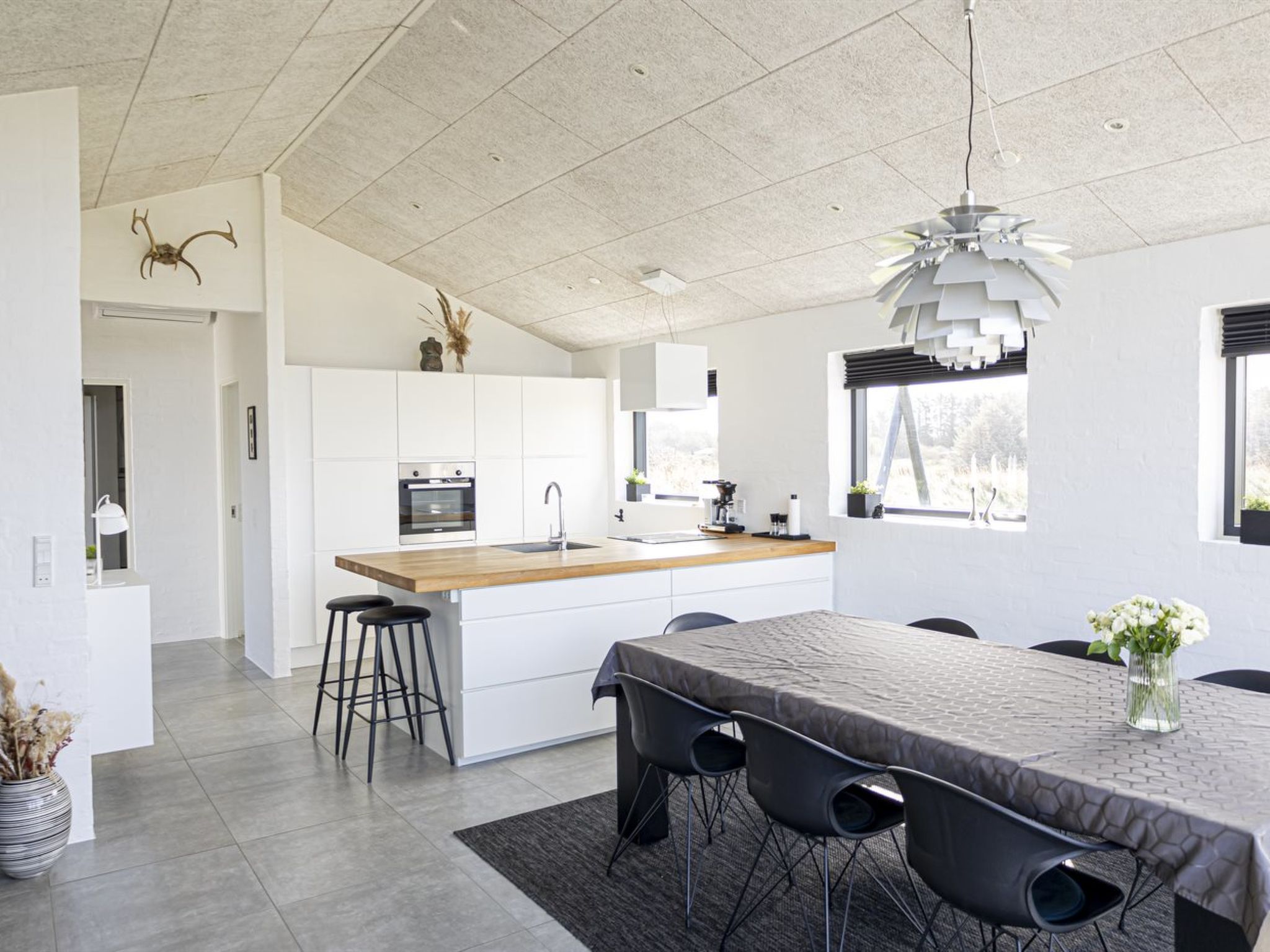 "Volfgang" - 250m from the sea - Inside
